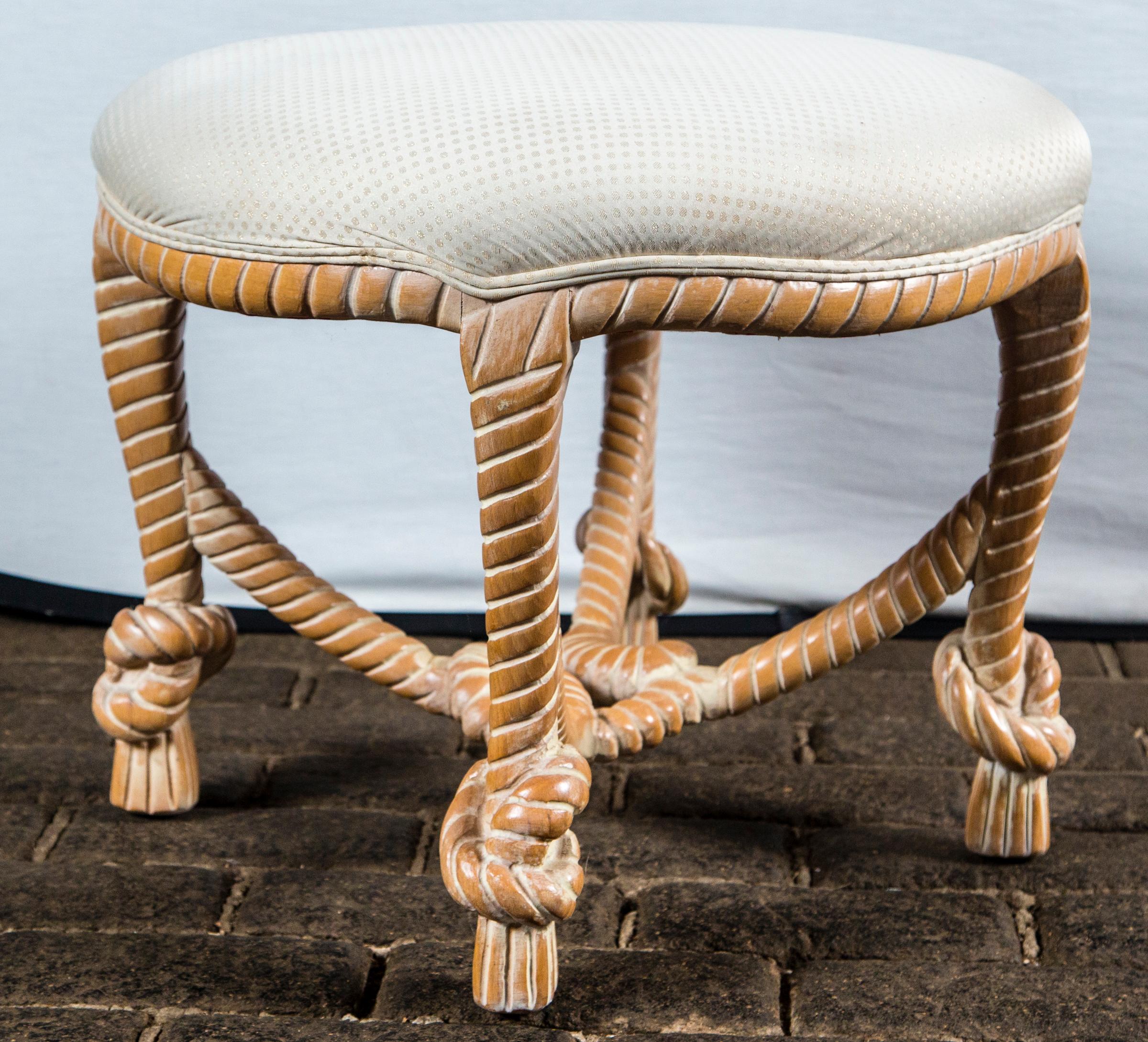 Italian Carved Wood Faux Rope Circular Bench, French Style For Sale