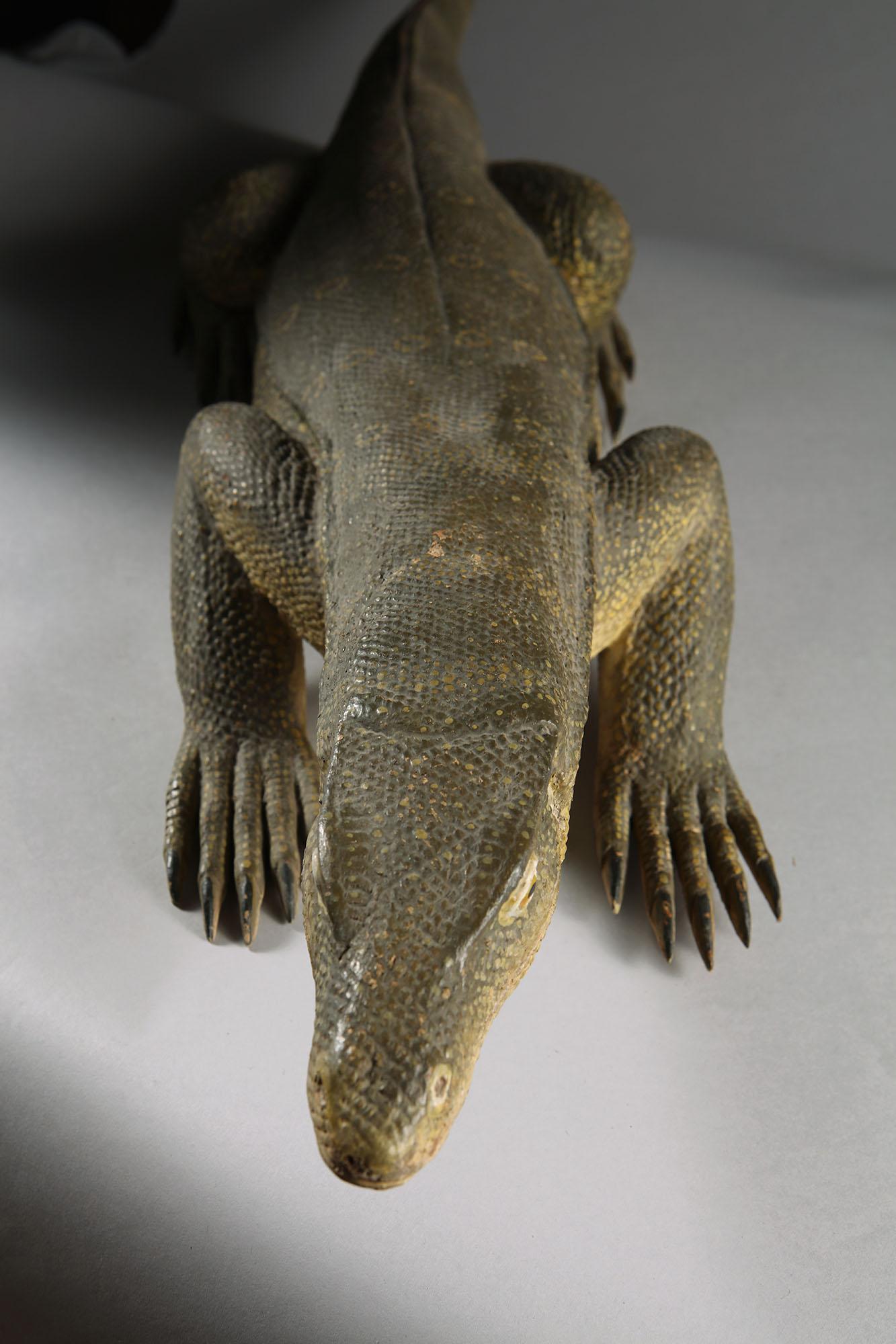 Hand-Carved Carved Wood Figure of a Komodo Dragon Lizard, Indonesia, 20th Century For Sale