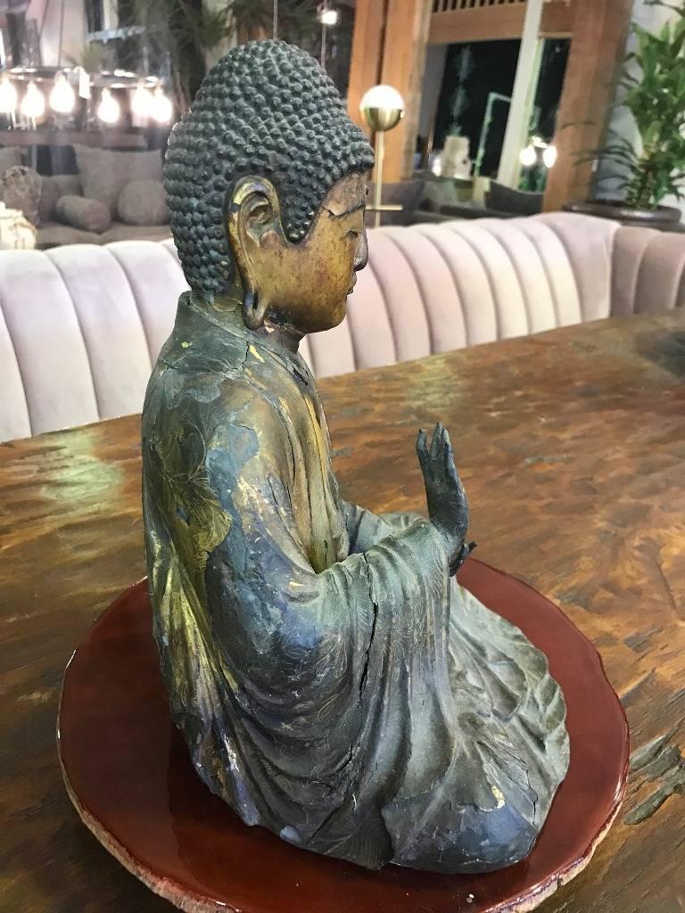 Carved Wood Gilt-Lacquered Sculpture of Seated Japanese Edo Buddha Amida Nyorai For Sale 3
