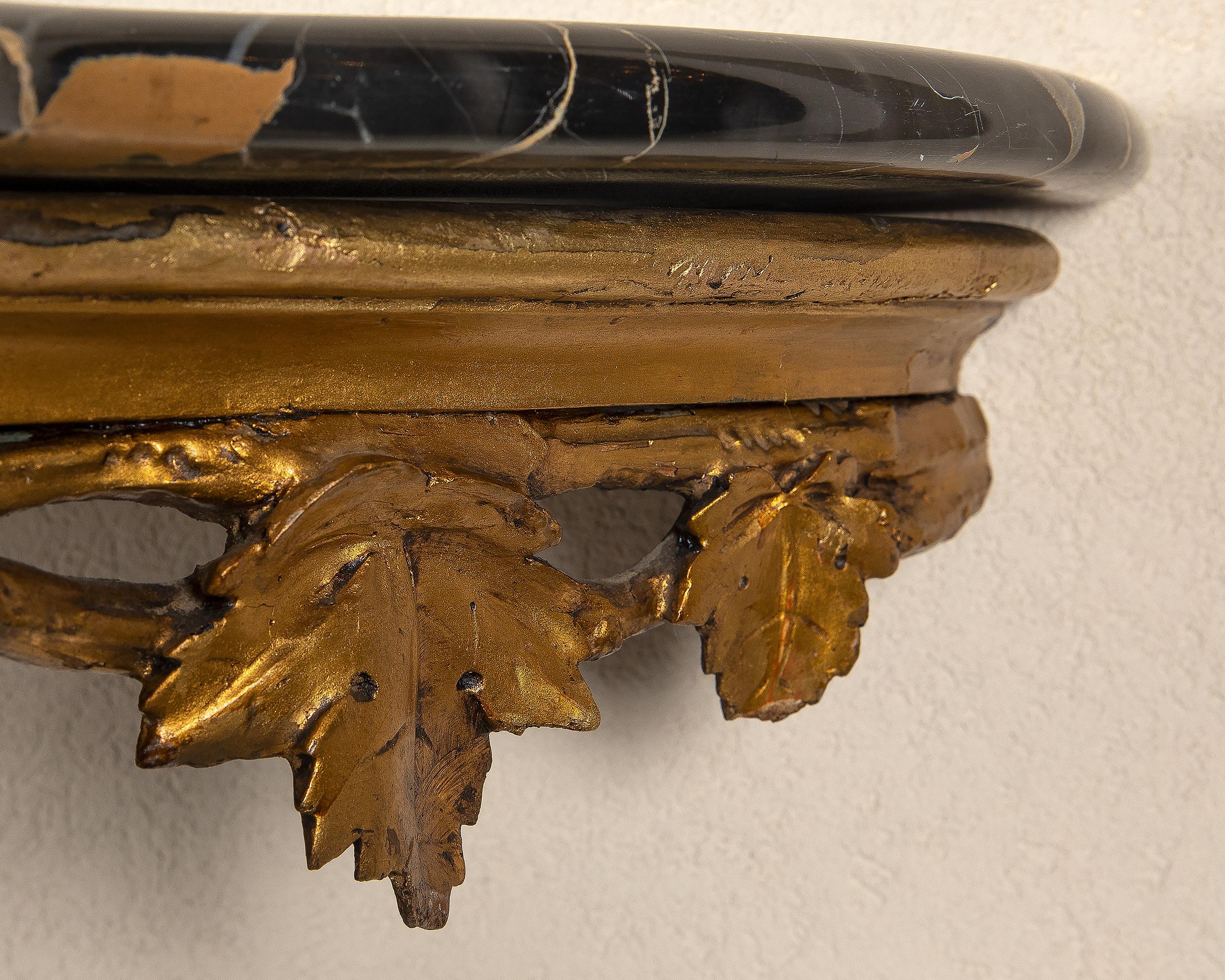 Carved Wood, Gold Leaf and Portoro Marble Console, Italy, Late 19th Century In Good Condition For Sale In Buenos Aires, Buenos Aires