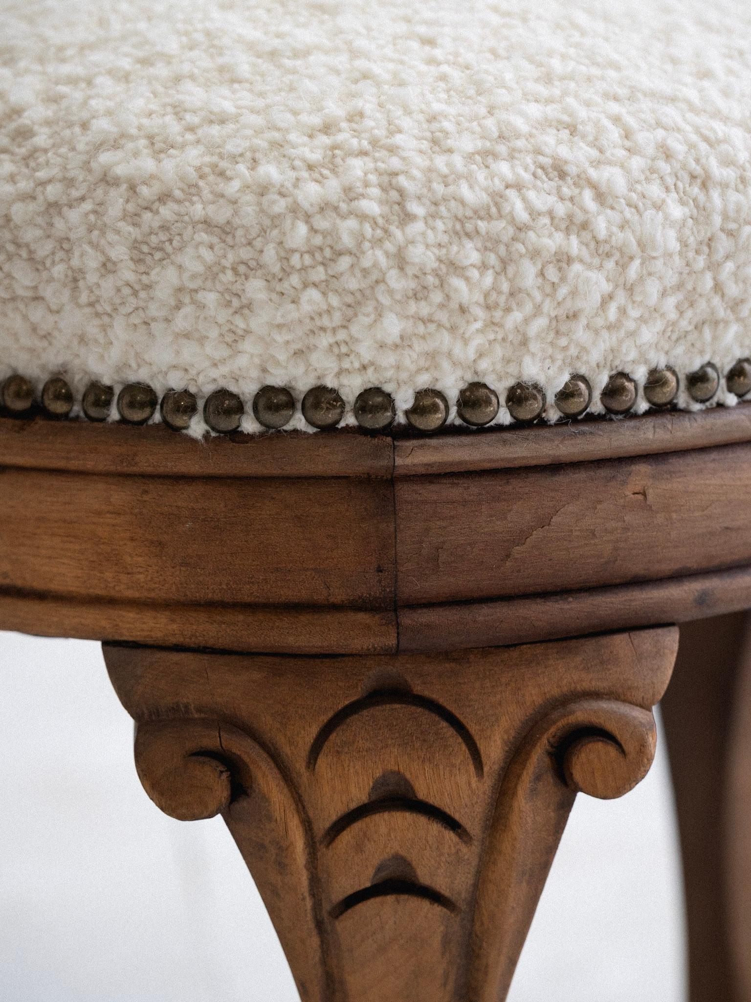 Carved Wood Kidney Shape Bench in Bouclé 1