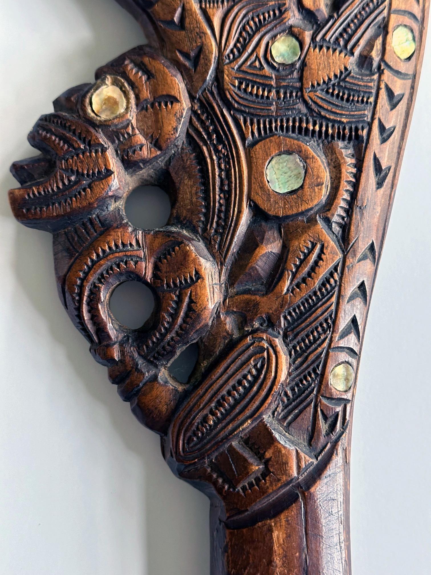 20ième siècle Wood Wood Māori Wahaika Club New Zeland en vente