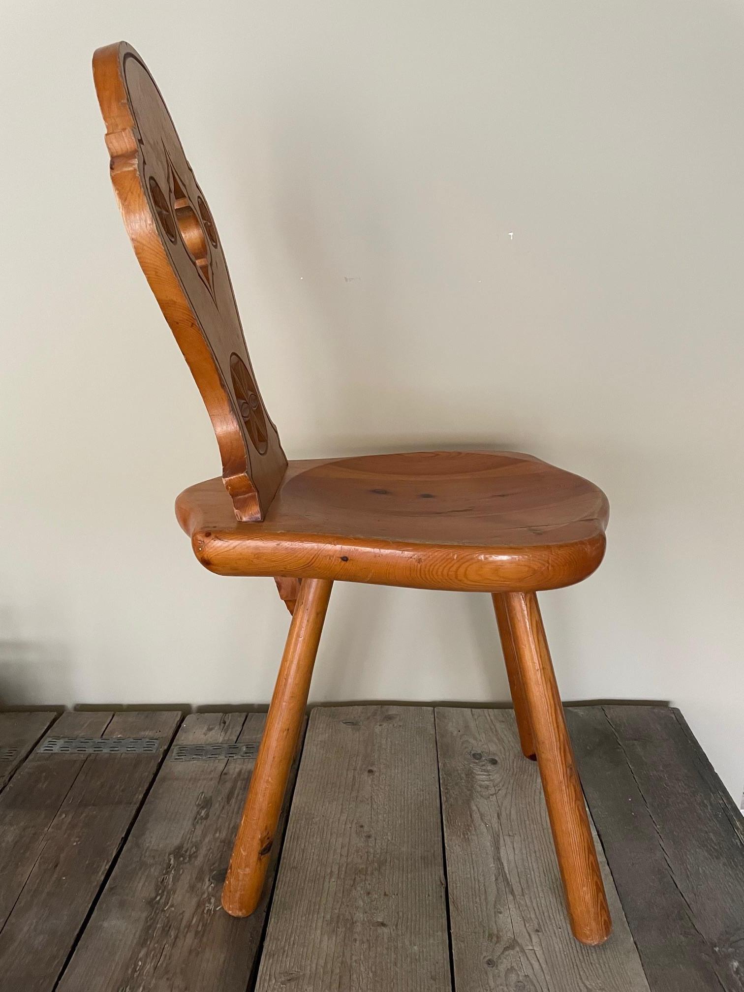 Brutalist Carved wood mountain chair For Sale
