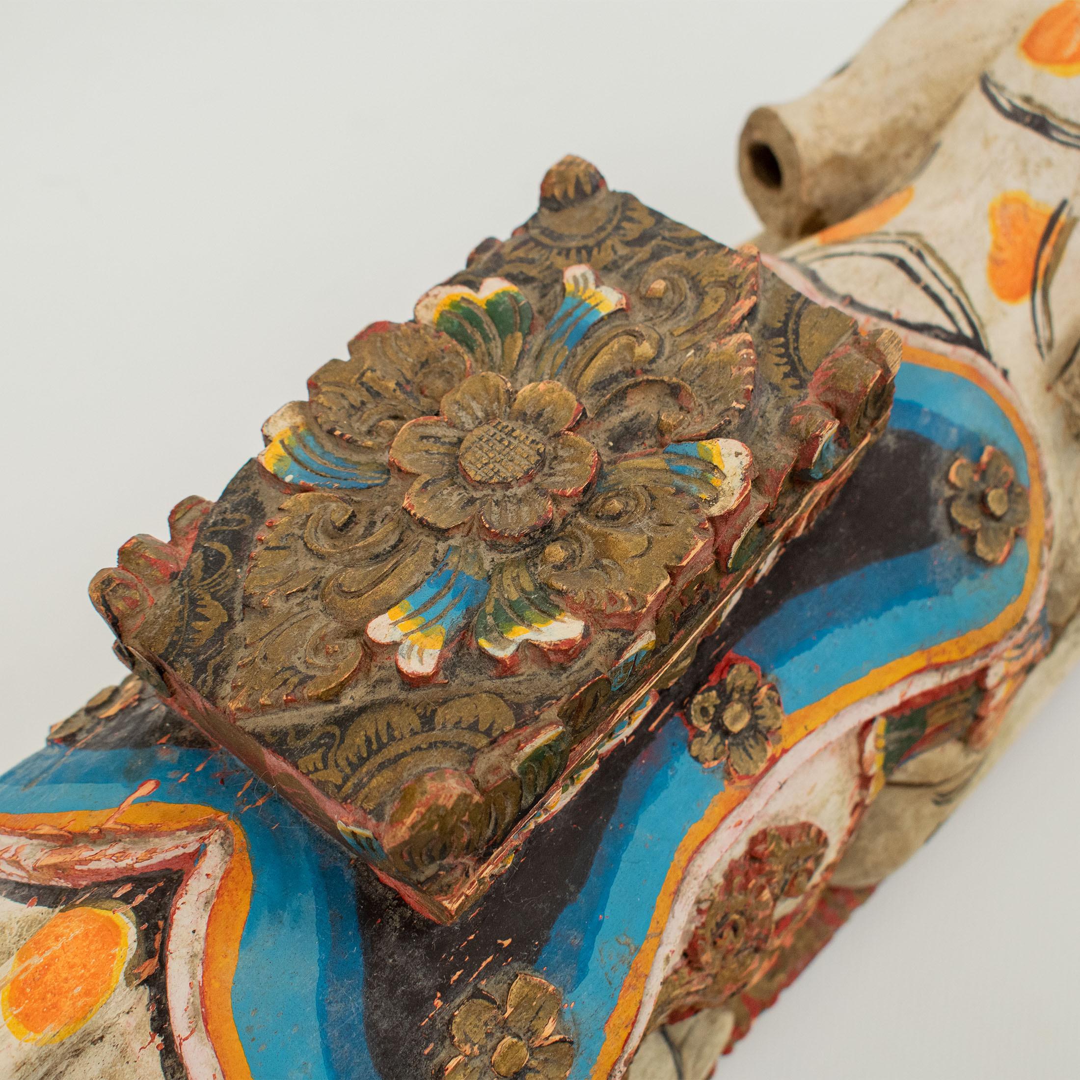 20th Century Carved wood, painted and decorated HOLY COW and trinket box - India, circa 1910 For Sale