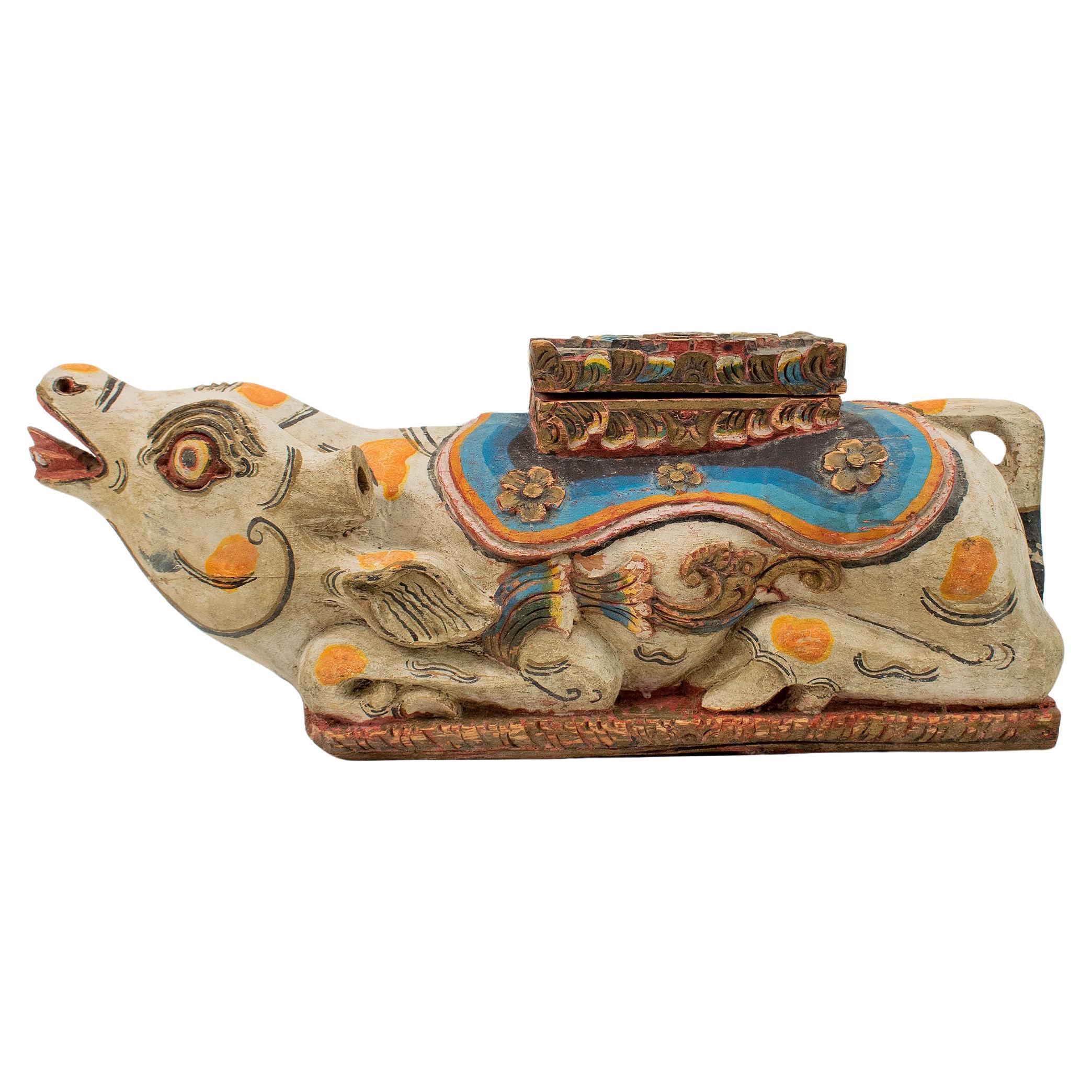 Carved wood, painted and decorated HOLY COW and trinket box - India, circa 1910 For Sale