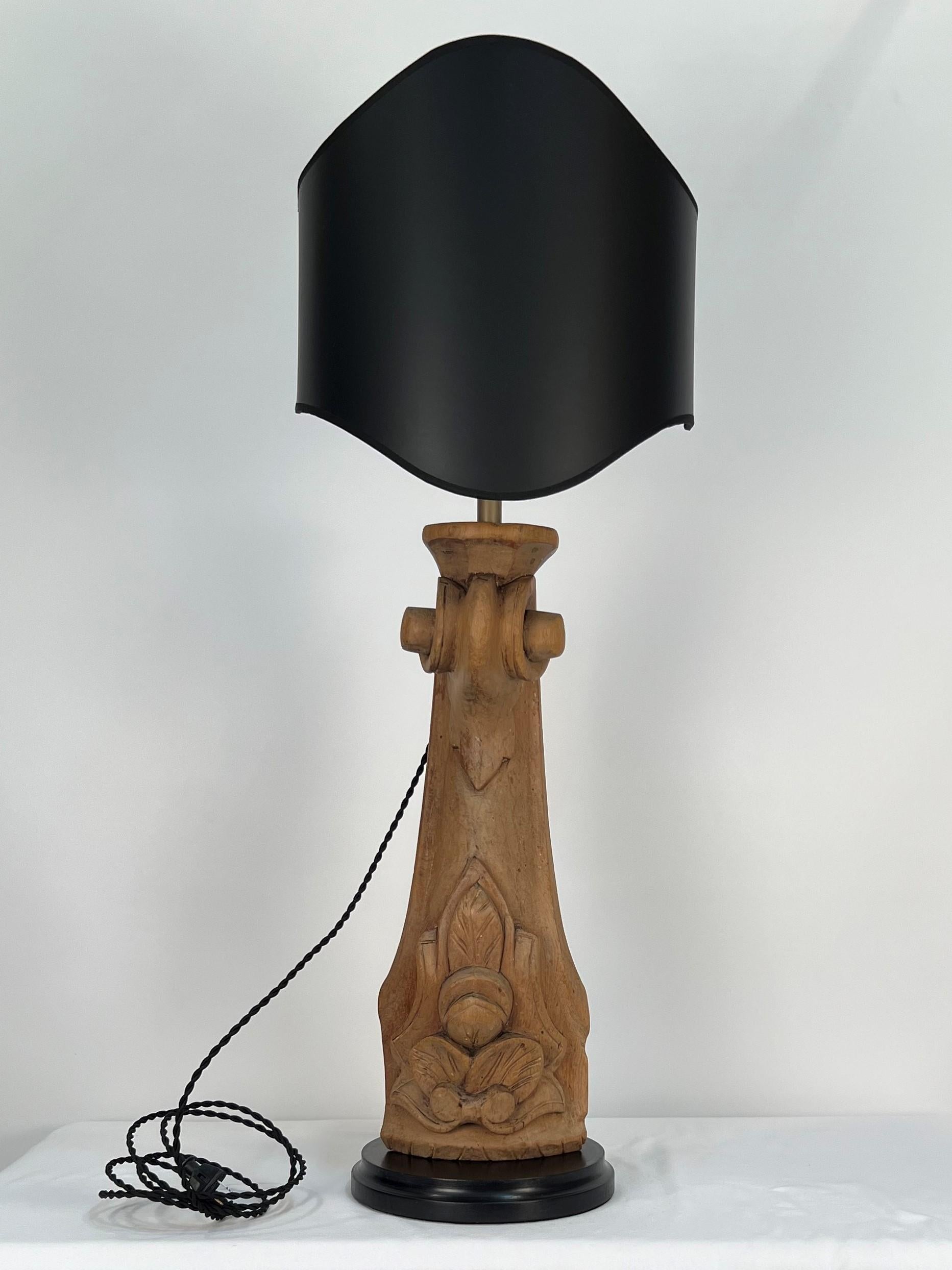 Polish Carved Wood Piano Leg Table Lamp For Sale