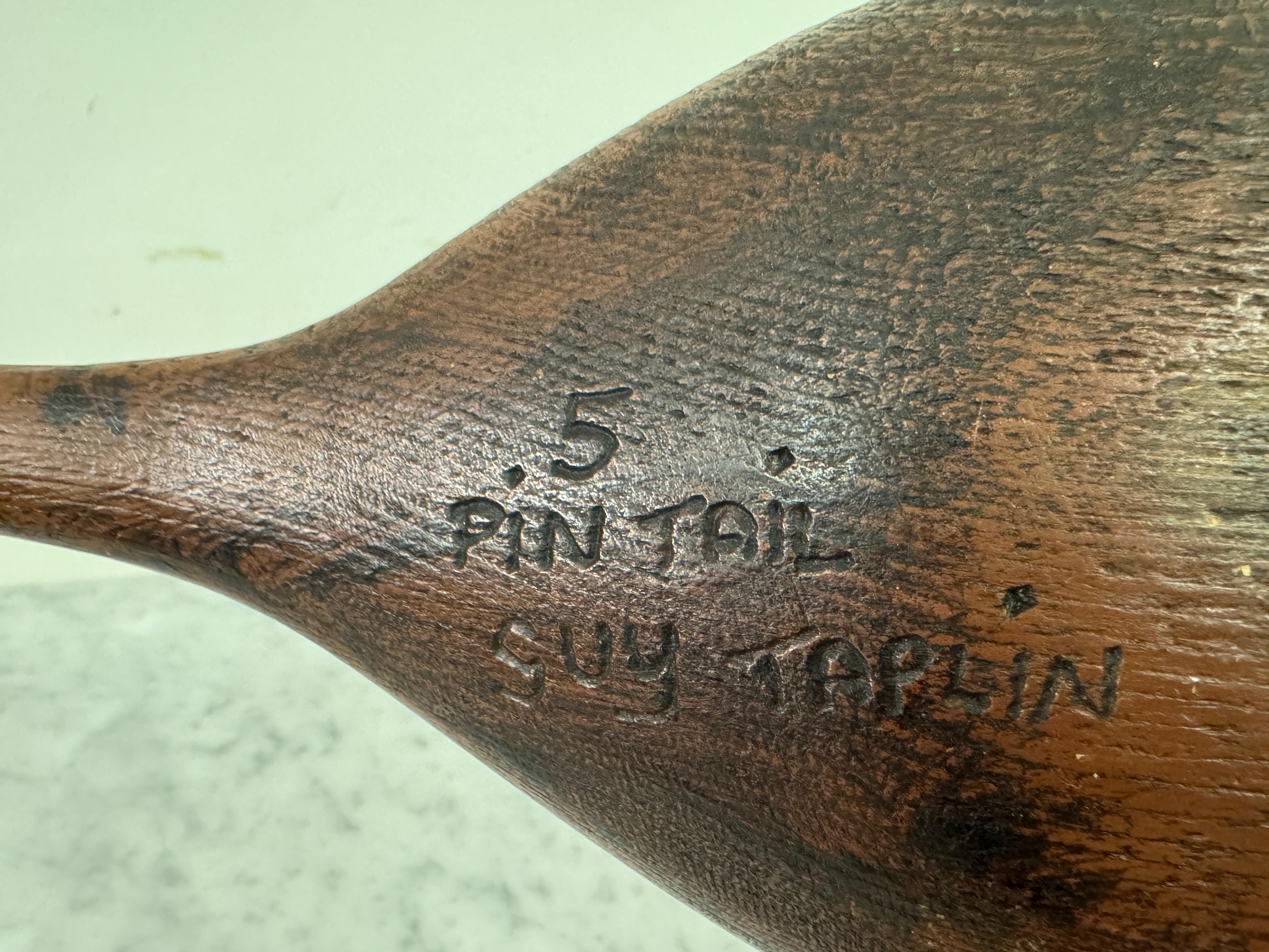 Coda di fiume in legno intagliato di Guy Taplin (nato nel 1939) in vendita 10