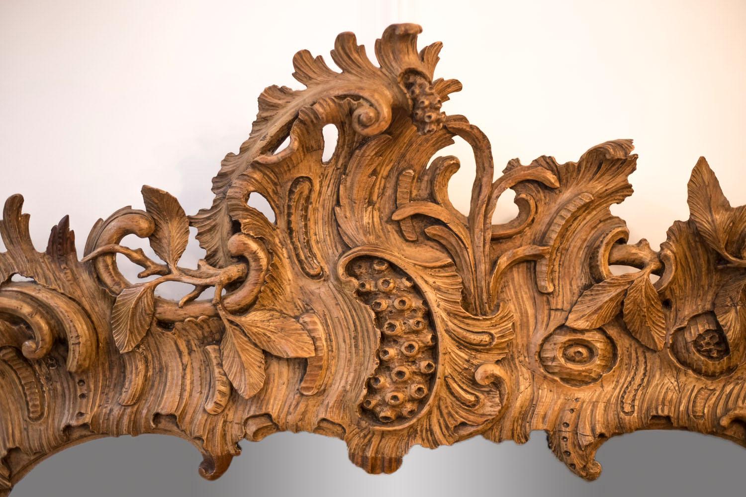 rococo wood carving