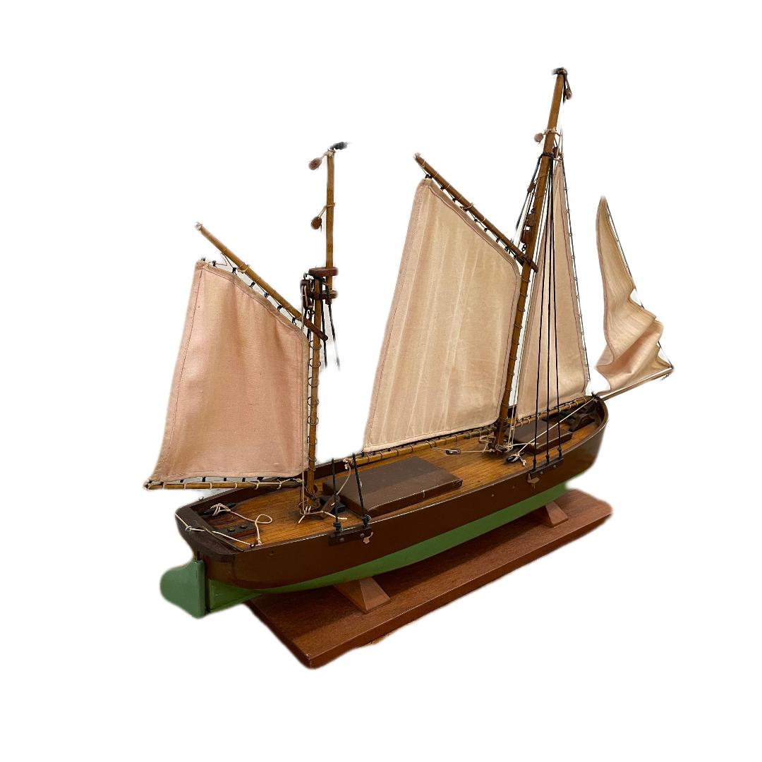 Carved Wood Sailboat In Good Condition For Sale In San Francisco, CA