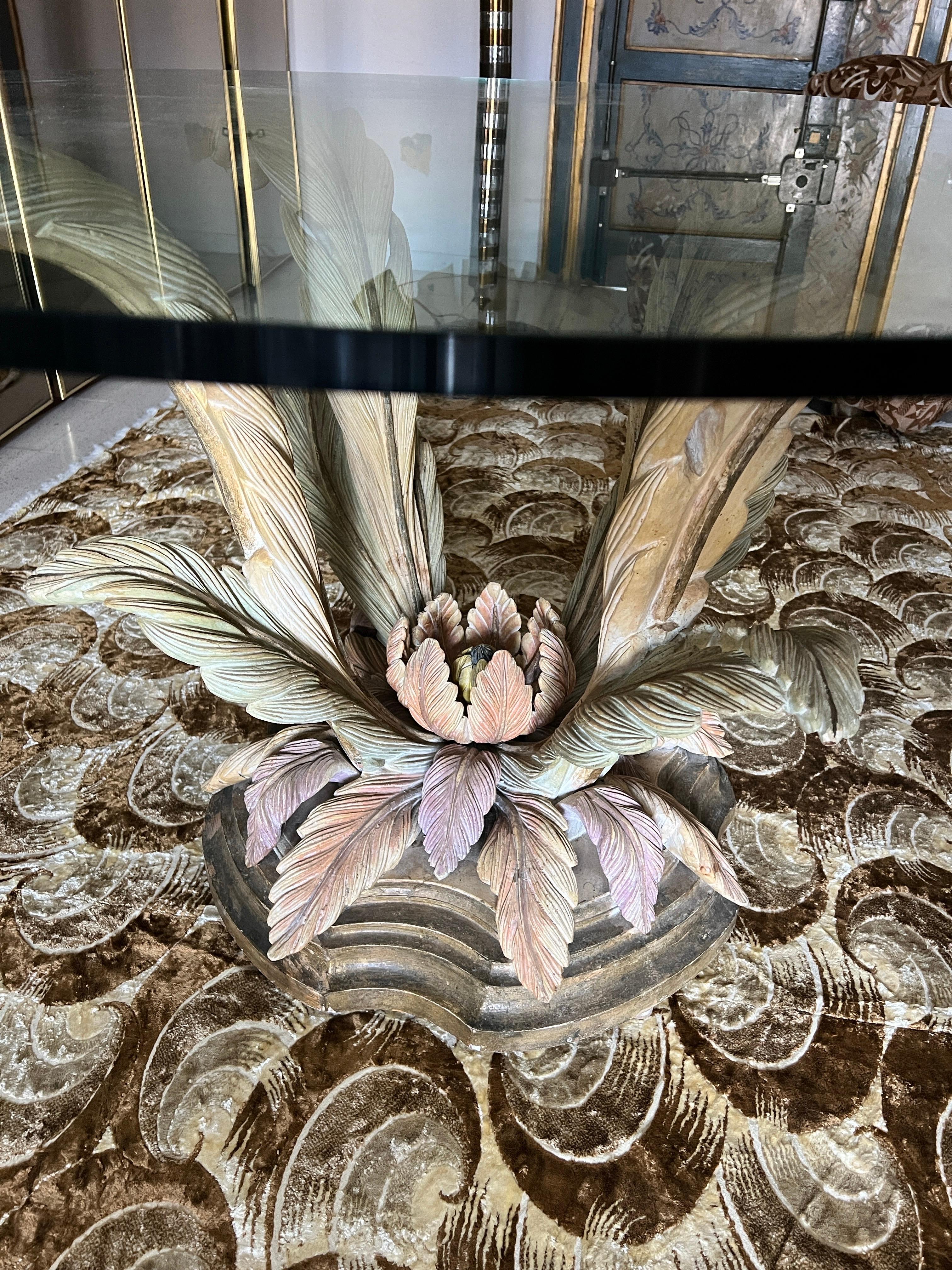 Hollywood Regency Table de salle à manger sculpturale à motif de fleurs, Italie, 1970 en vente