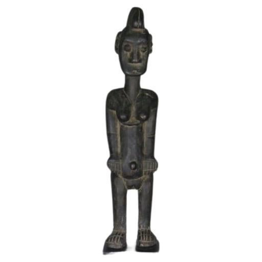 Geschnitzte Wood 'Senufo' Statue auf Stand