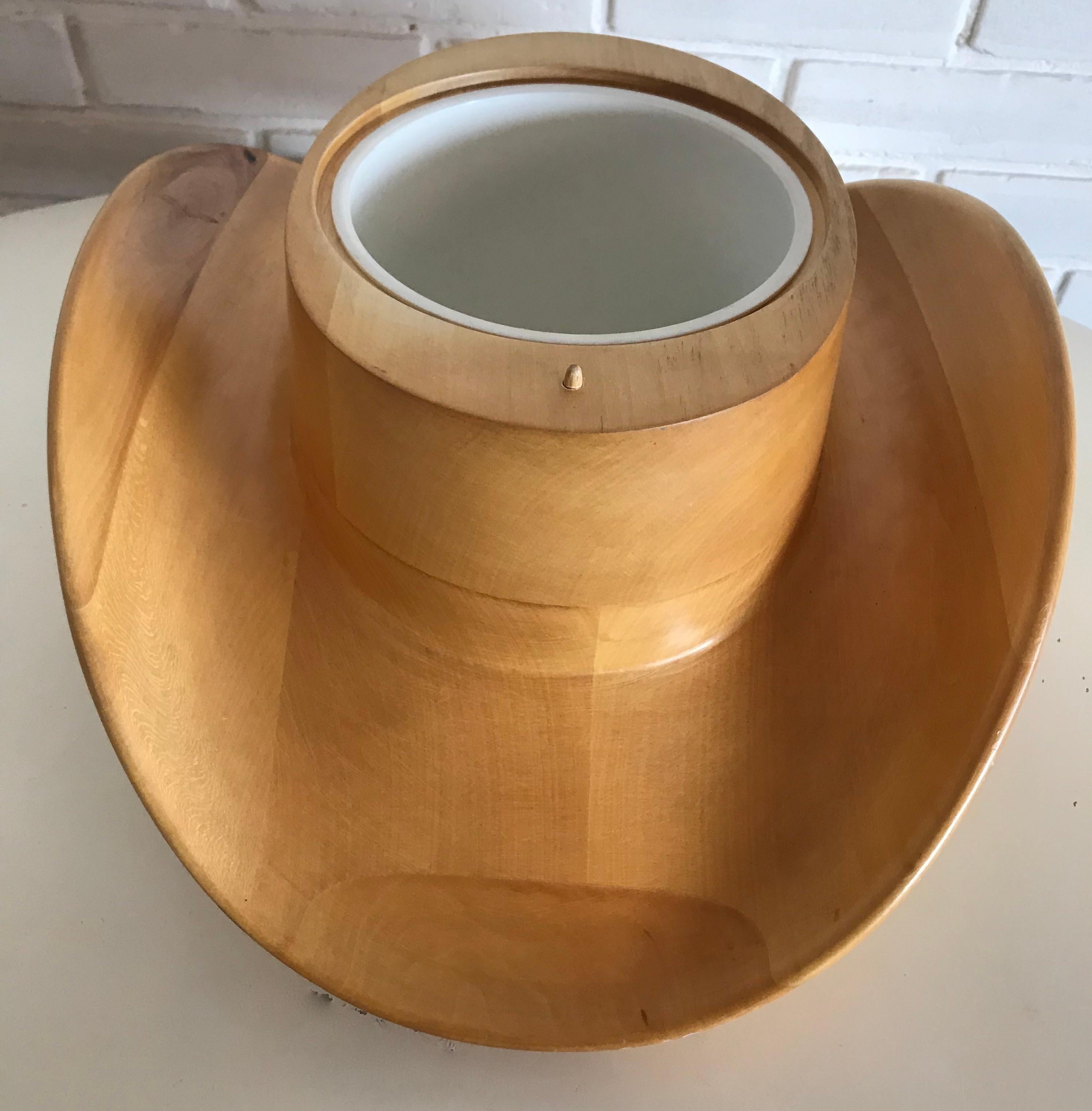 Carved Wood Stetson Hat Form Ice Bucket by Alfonso Bini, Italy In Good Condition In San Diego, CA
