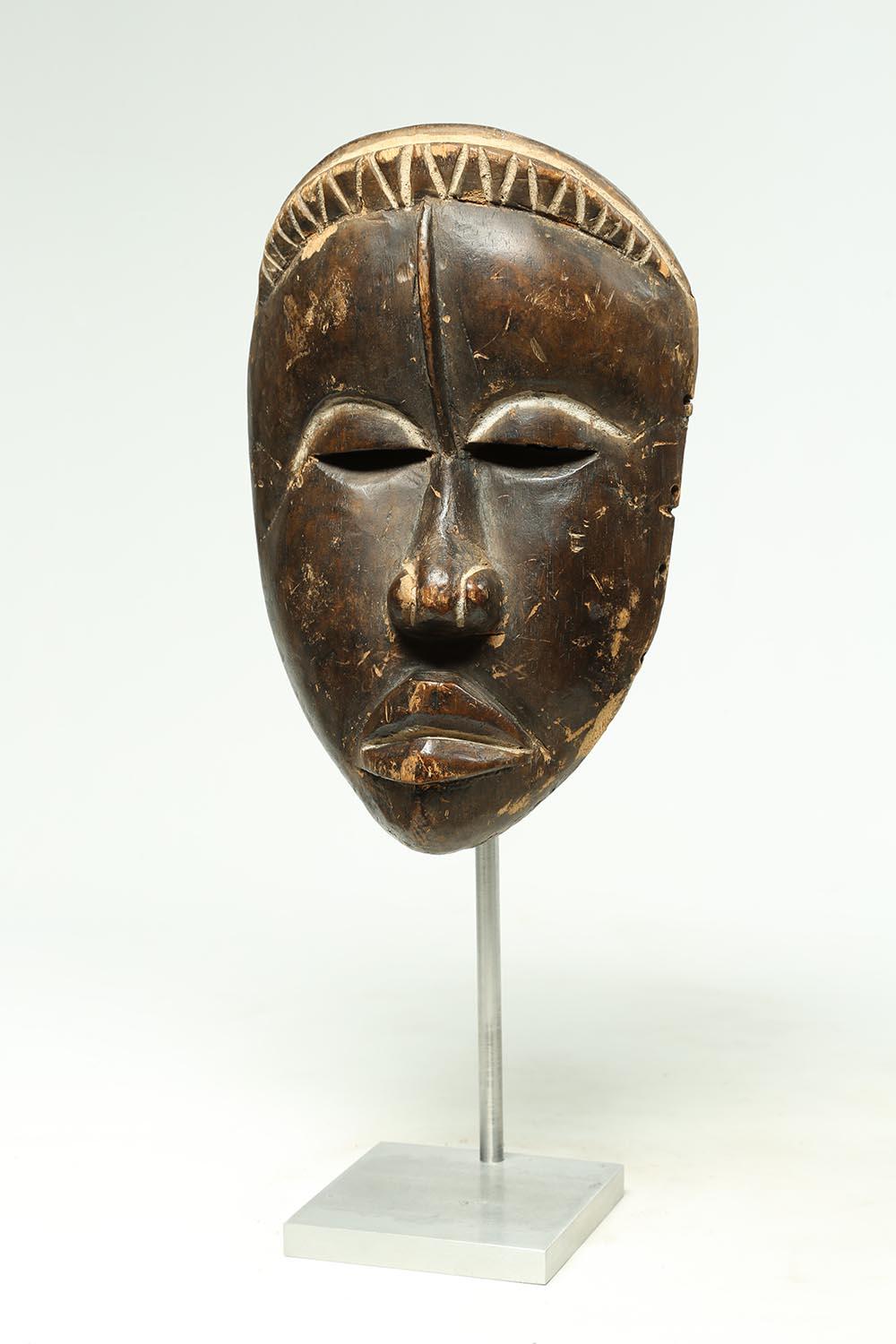 Carved Wood Tribal Dan Mask 3