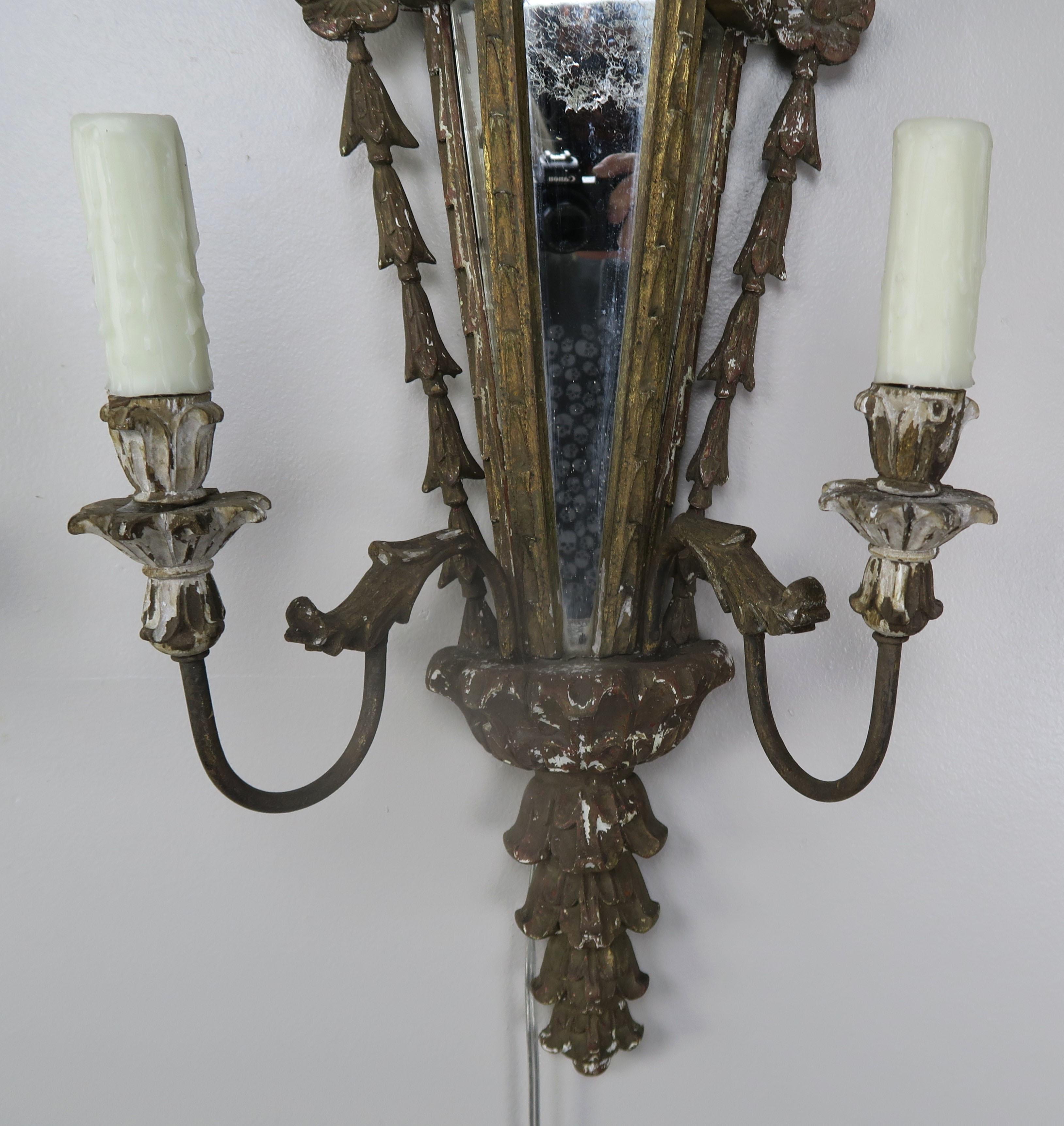 Carved Wood Venetian Mirrored Sconces, circa 1920s, Pair 1