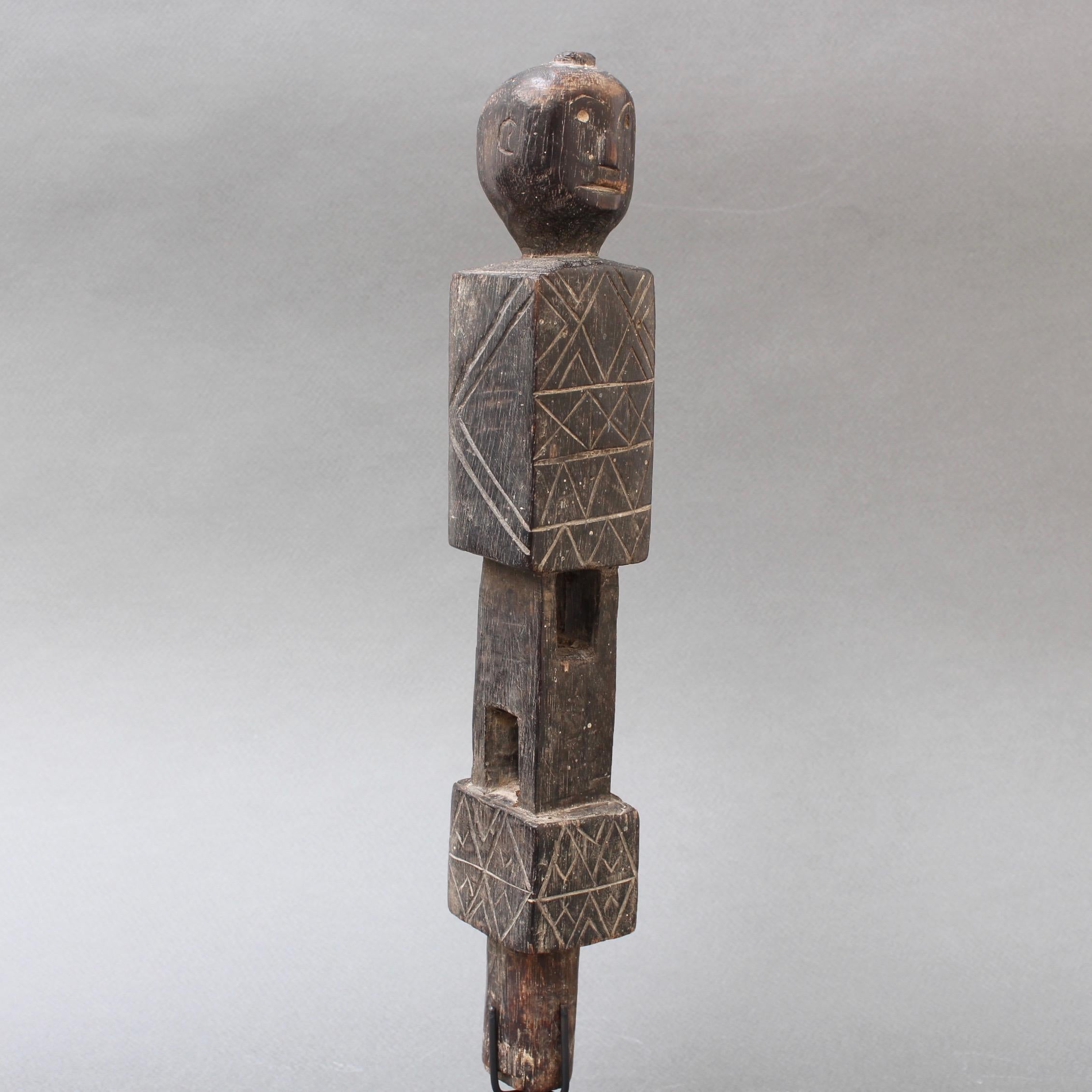 Carved Wooden Figure from Nias, Indonesia, circa 1960s-1970s In Fair Condition For Sale In London, GB