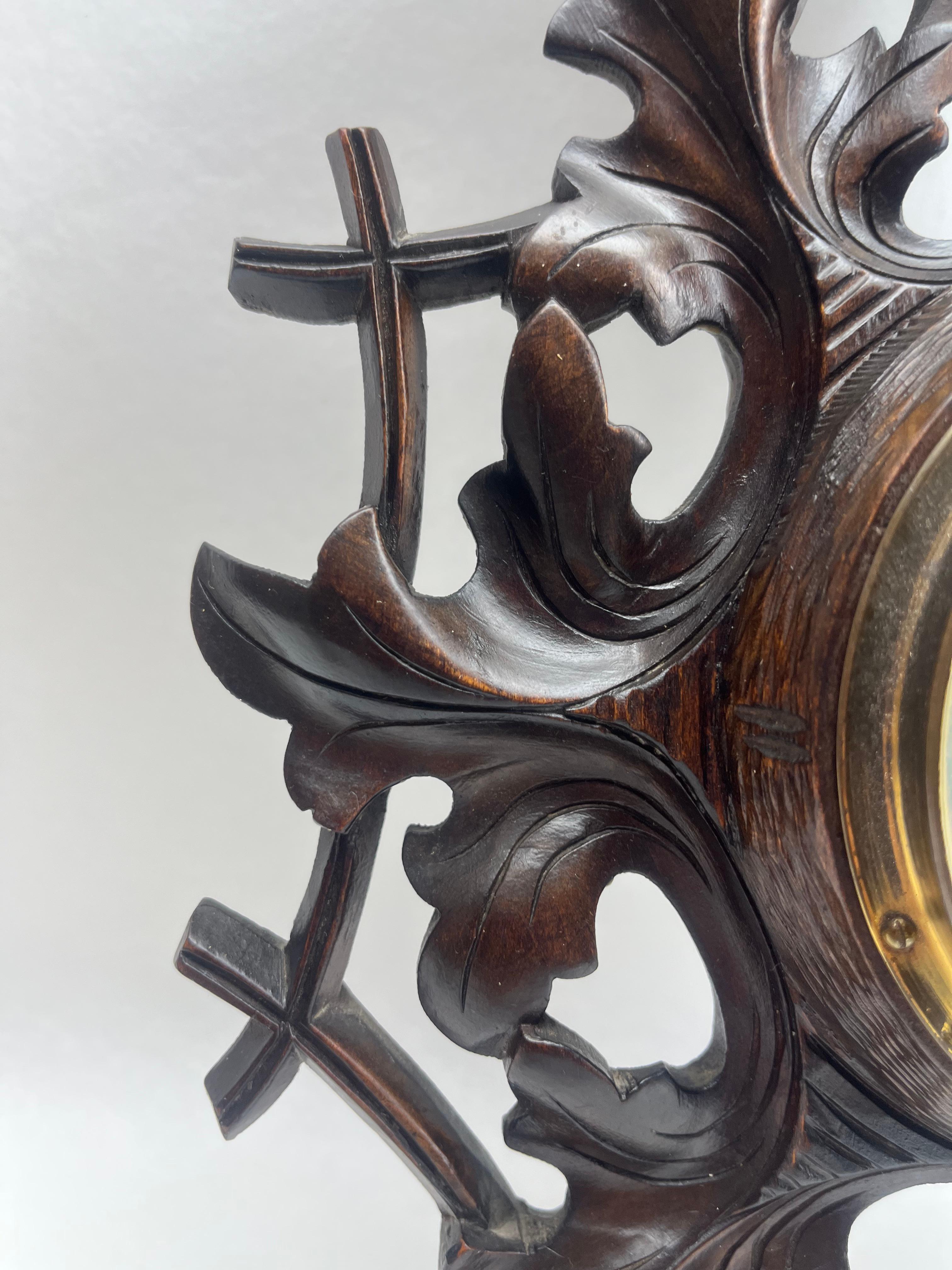Antikes belgisches geschnitztes Holzbarometer G.Tart Liege mit Thermometer aus Holz, 1910er Jahre im Zustand „Gut“ im Angebot in Verviers, BE
