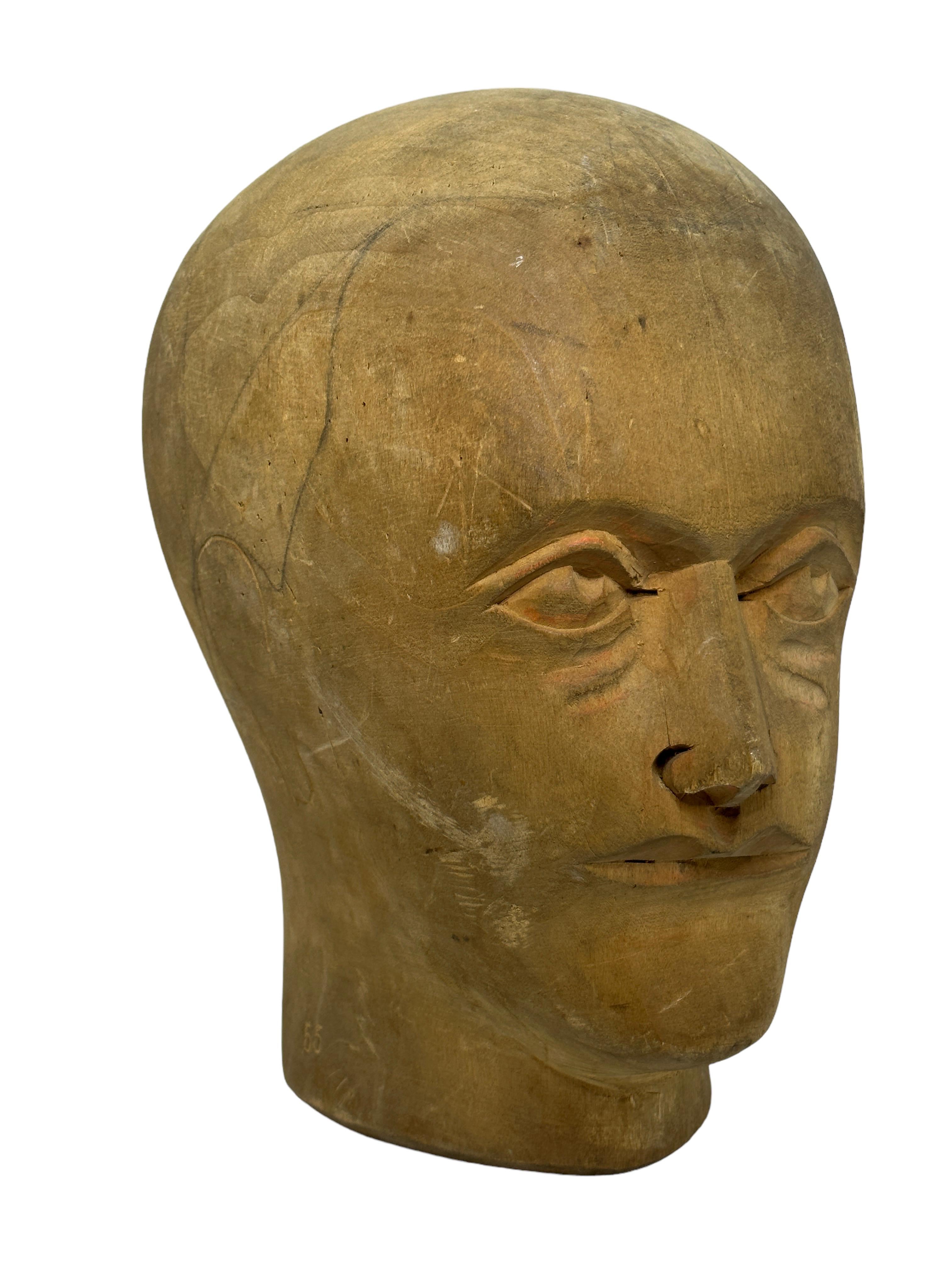 Carved Wooden Milliners Head, Vintage Austria, circa 1910s For Sale 1
