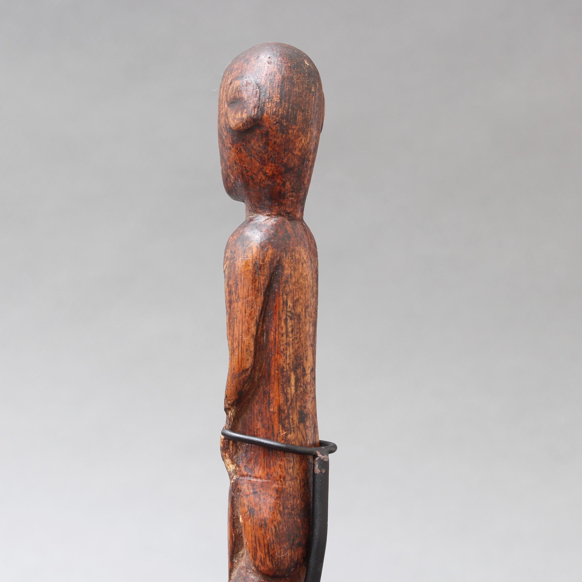 Carved Wooden Slingshot Figure from Timor Island, Indonesia, circa 1970s 5