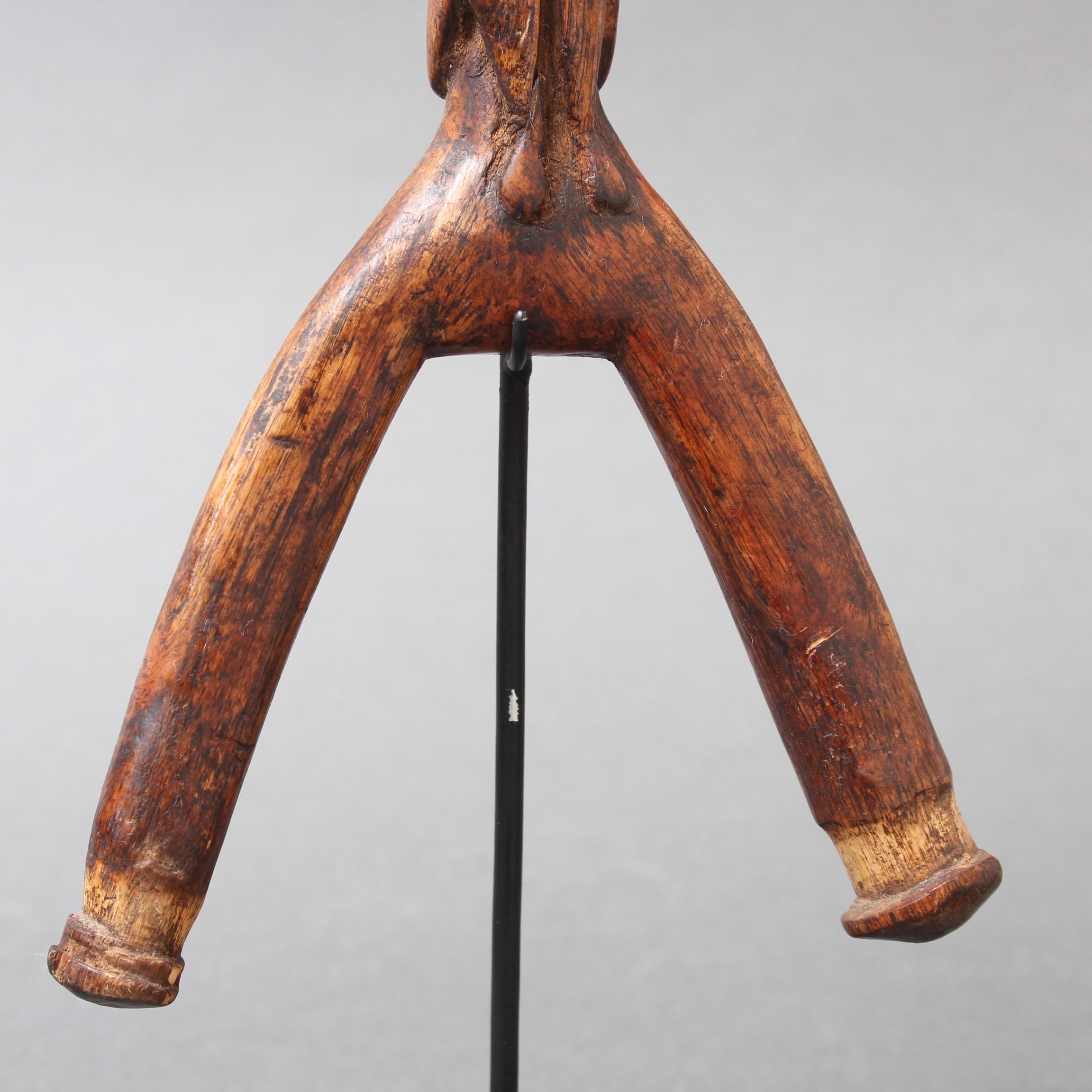 Carved Wooden Slingshot Figure from Timor Island, Indonesia, circa 1970s 7