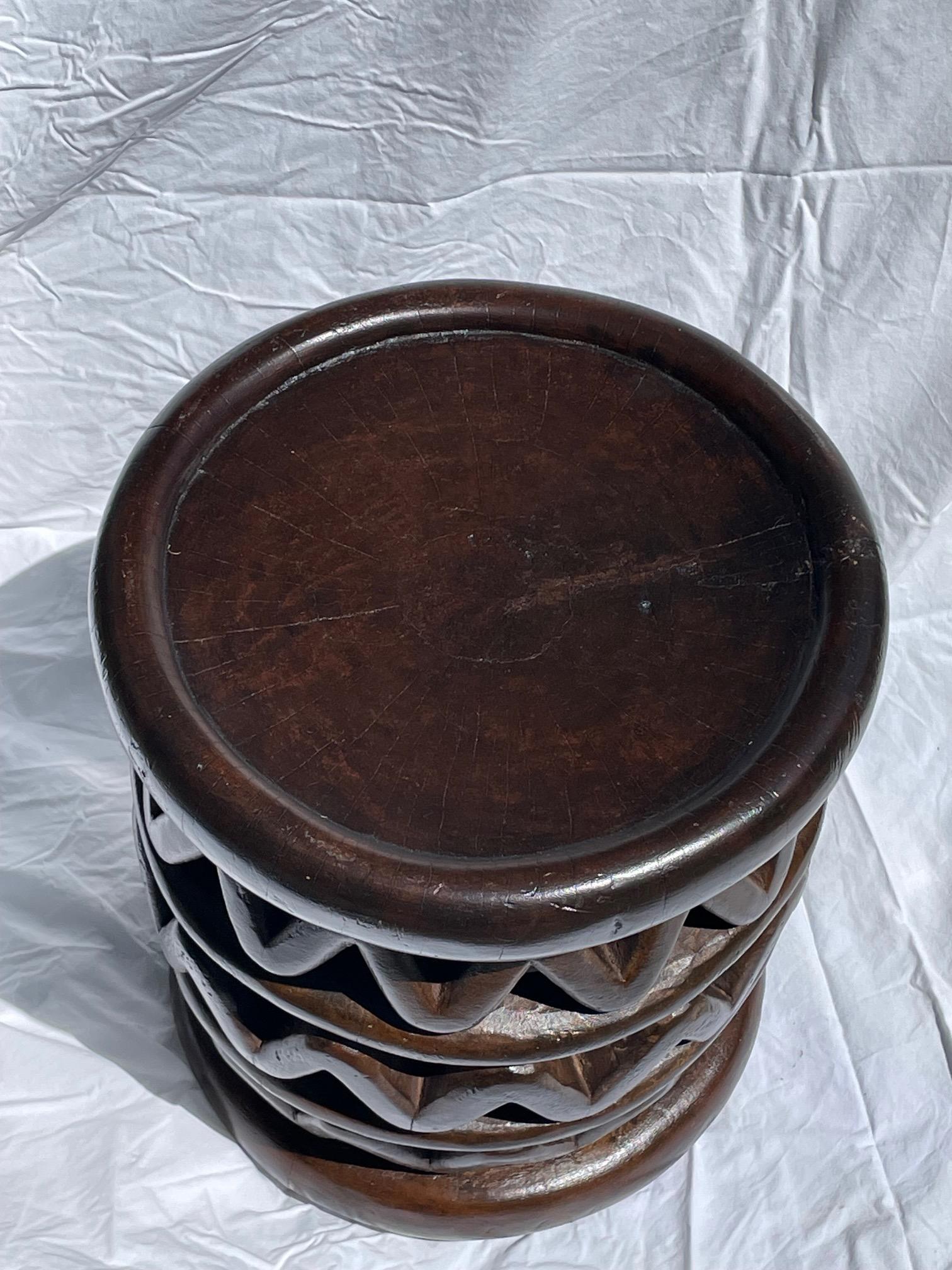 Cameroonian Carved Wooden Stool, 1950s, Africa For Sale