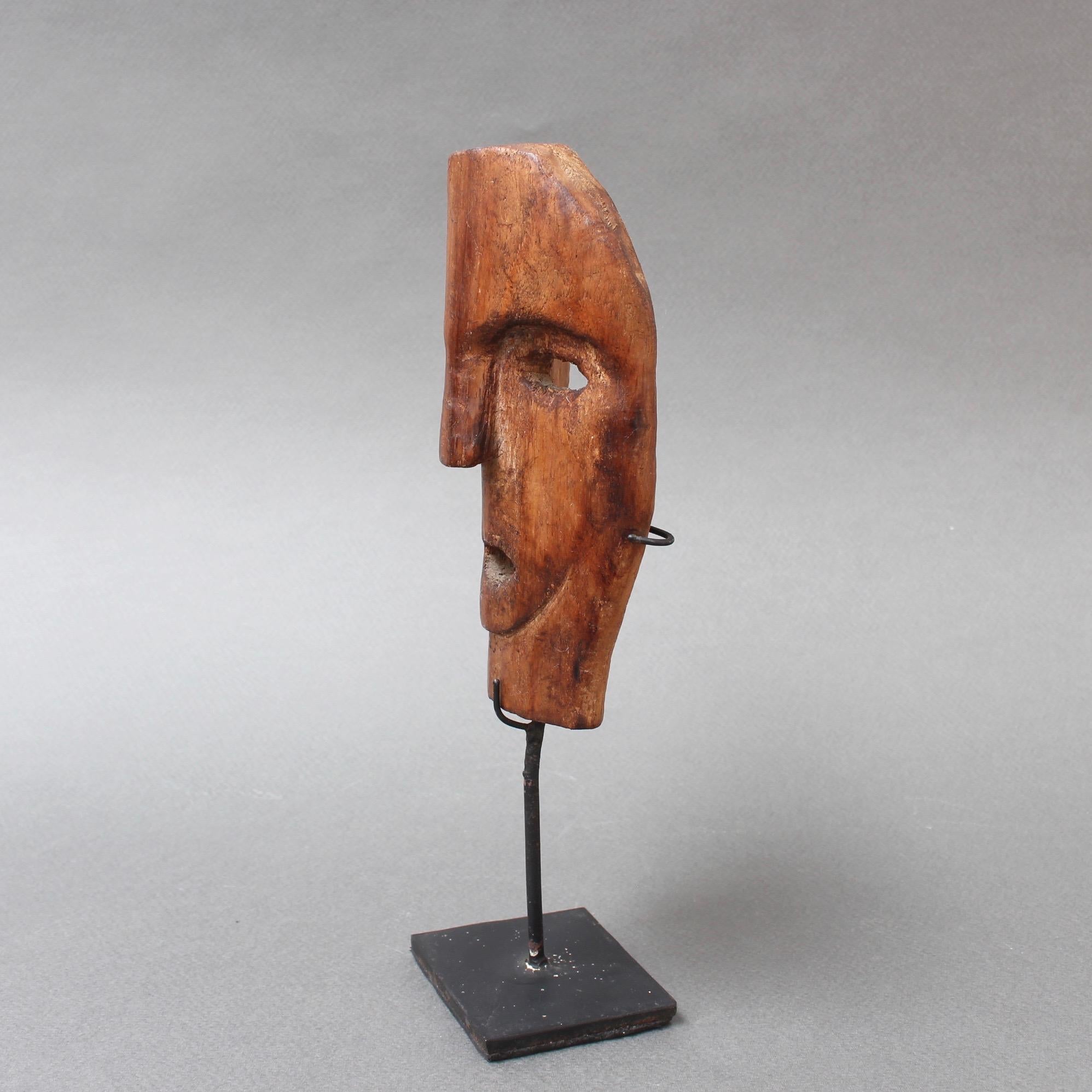 Tribal Carved Wooden Traditional Mask from Timor Island, Indonesia, circa 1970s For Sale