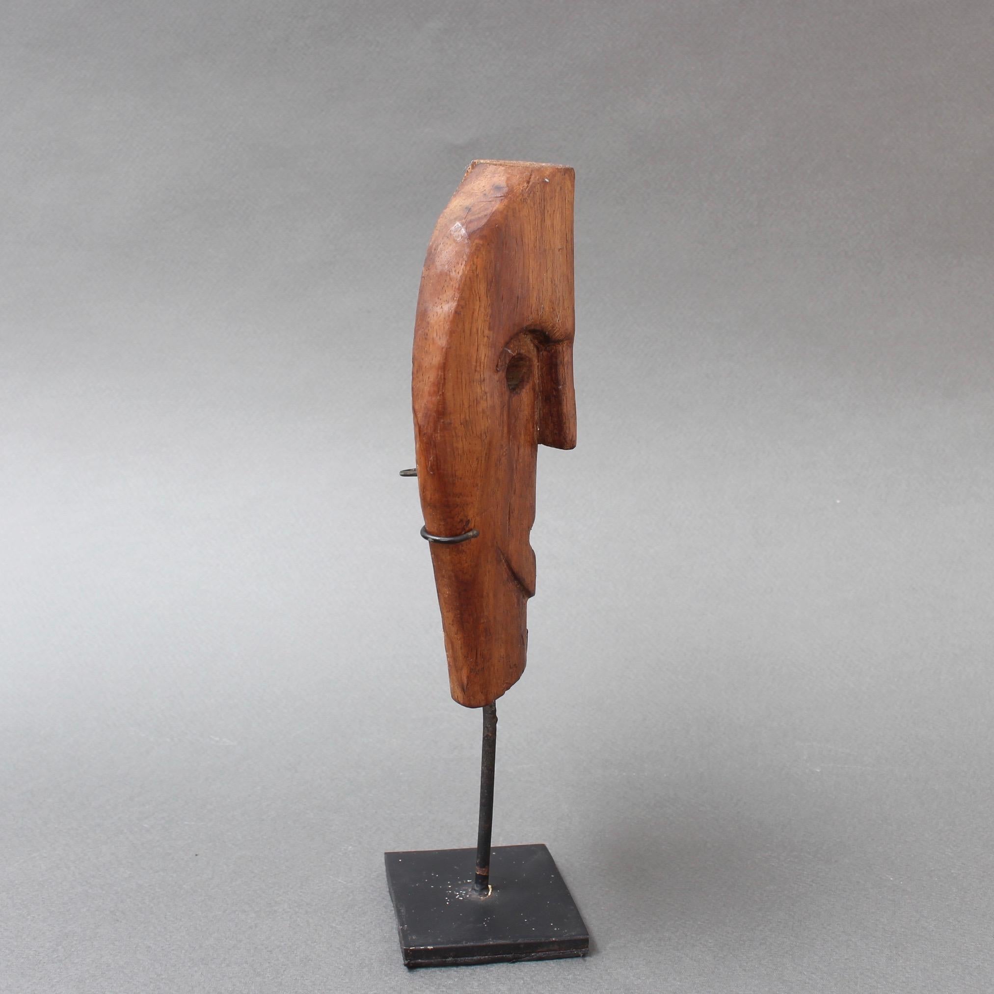 Hand-Carved Carved Wooden Traditional Mask from Timor Island, Indonesia, circa 1970s For Sale