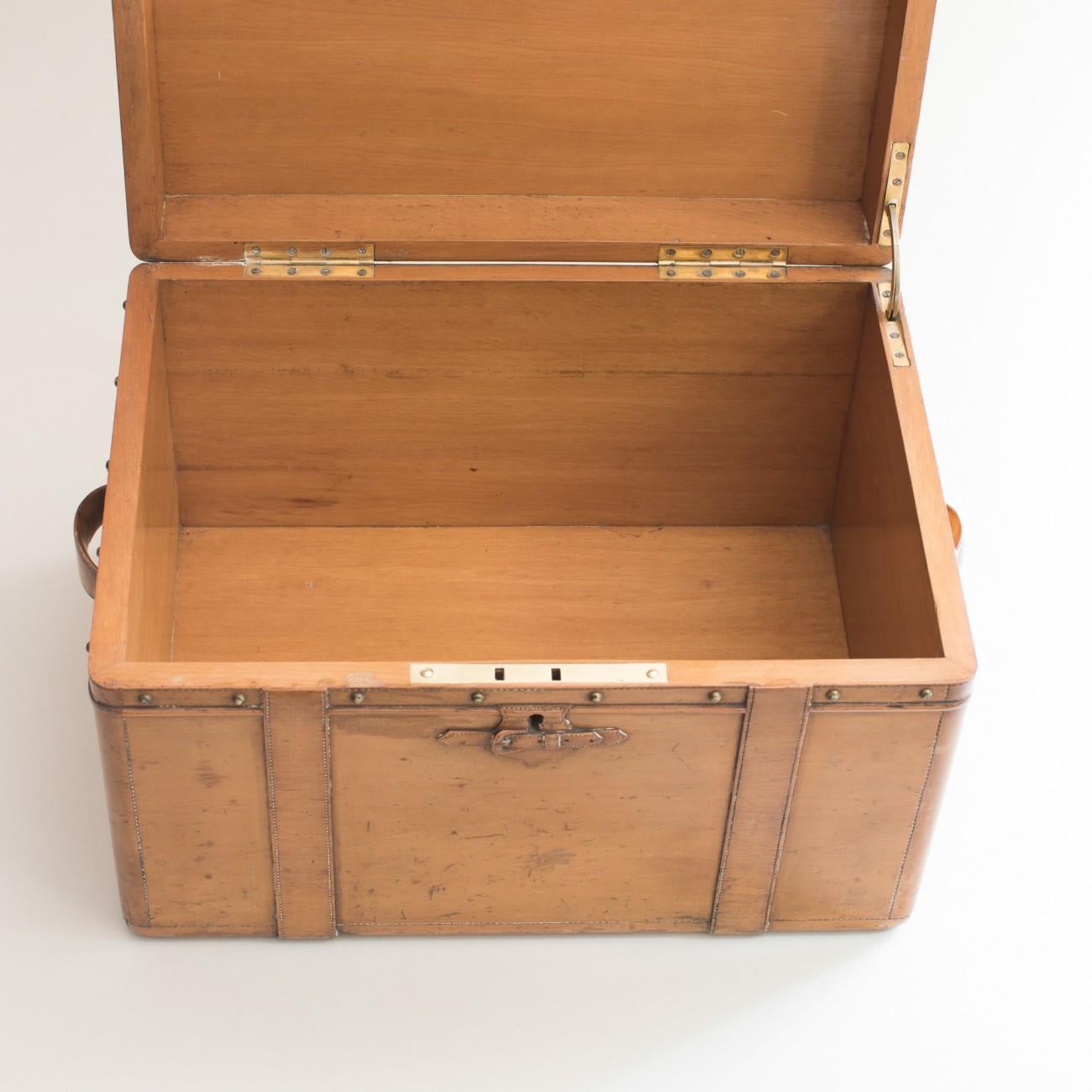 Carved Wooden Trunk/Smokers Compendium, circa 1900 5