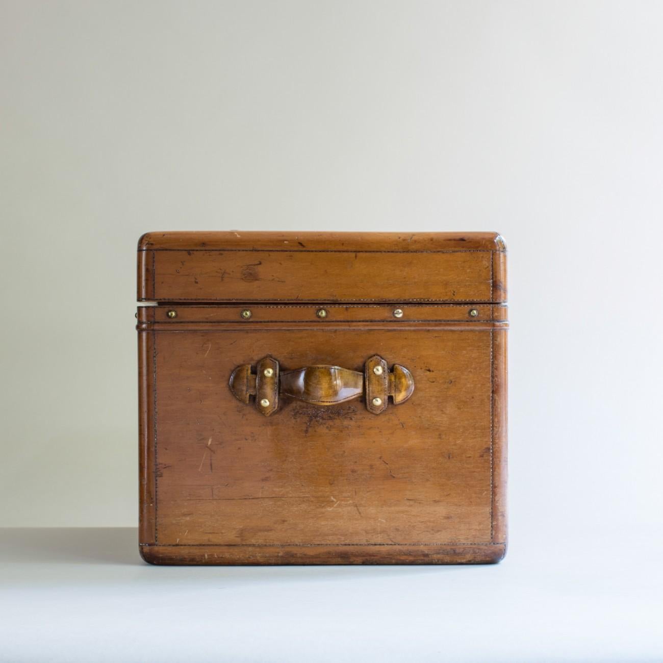 Early 20th Century Carved Wooden Trunk/Smokers Compendium, circa 1900