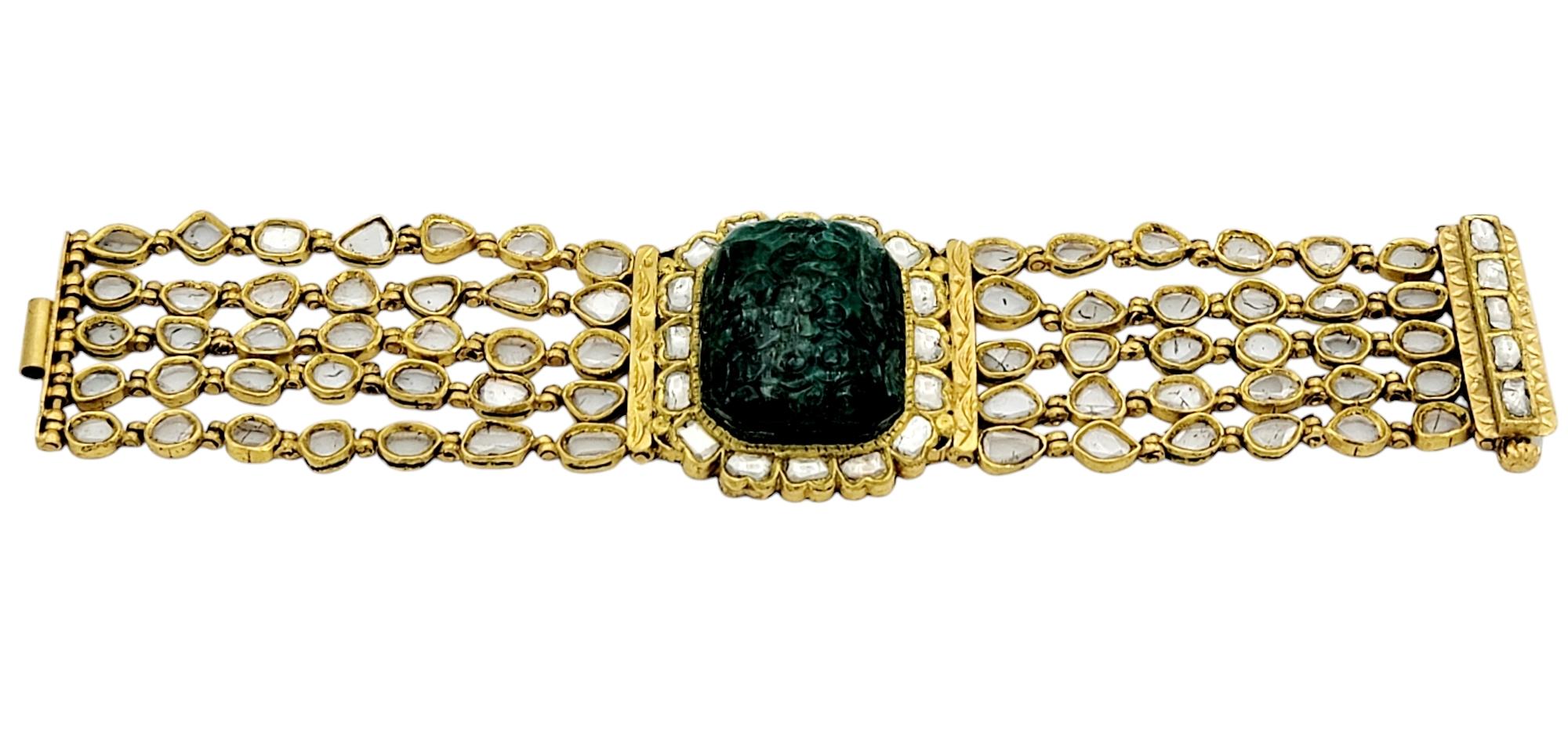 da uomo o donna Bracciale a più fili con smeraldo dello Zambia intagliato e diamanti taglio rosa in oro 22 carati in vendita