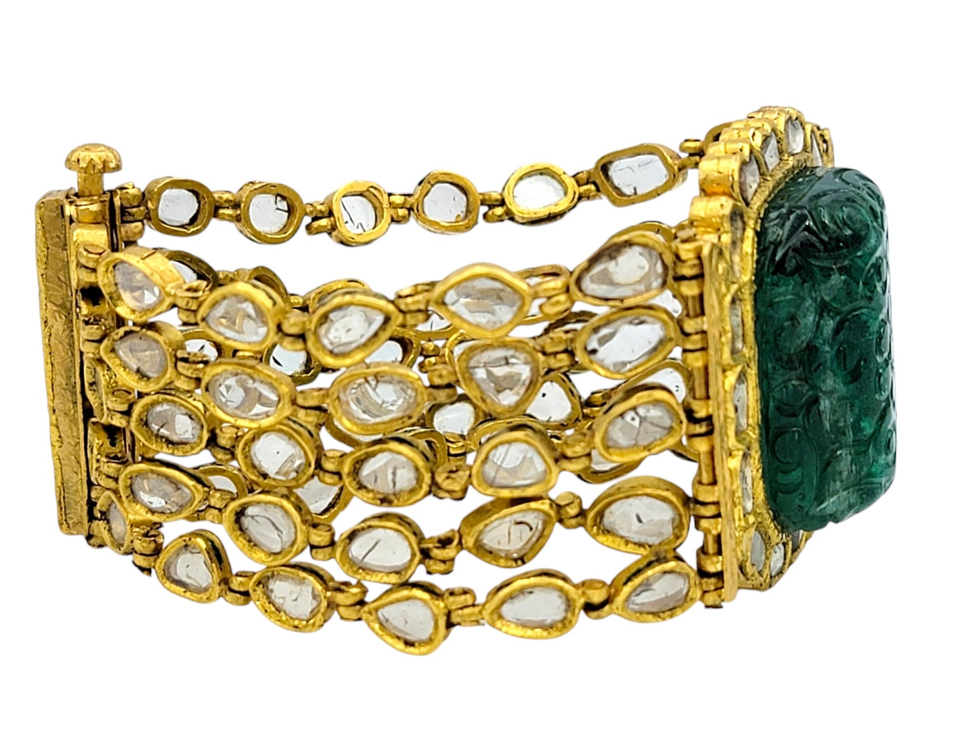 Bracciale a più fili con smeraldo dello Zambia intagliato e diamanti taglio rosa in oro 22 carati in vendita 2
