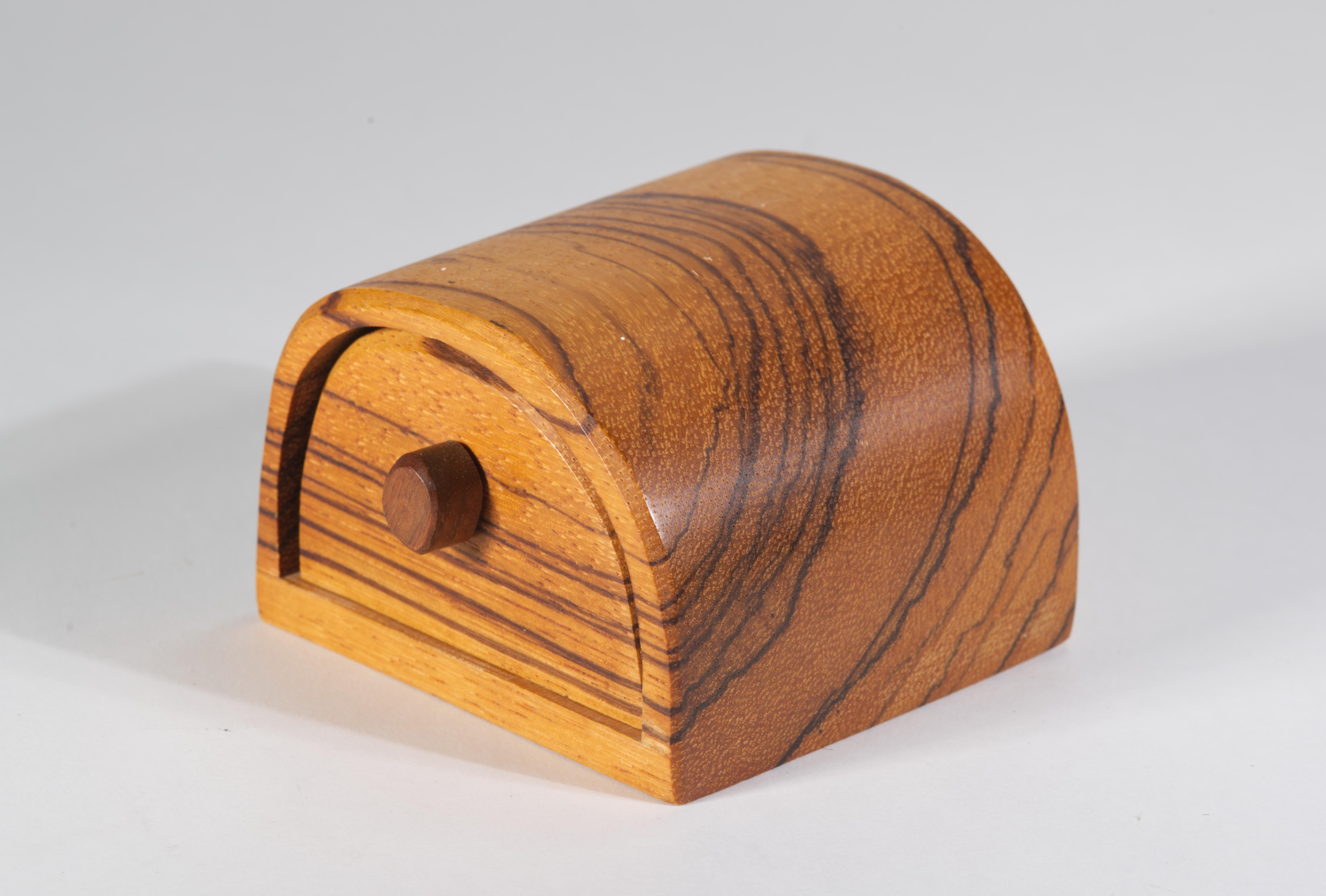 Carved Zebra Wood Box, American Craft Movement For Sale 2
