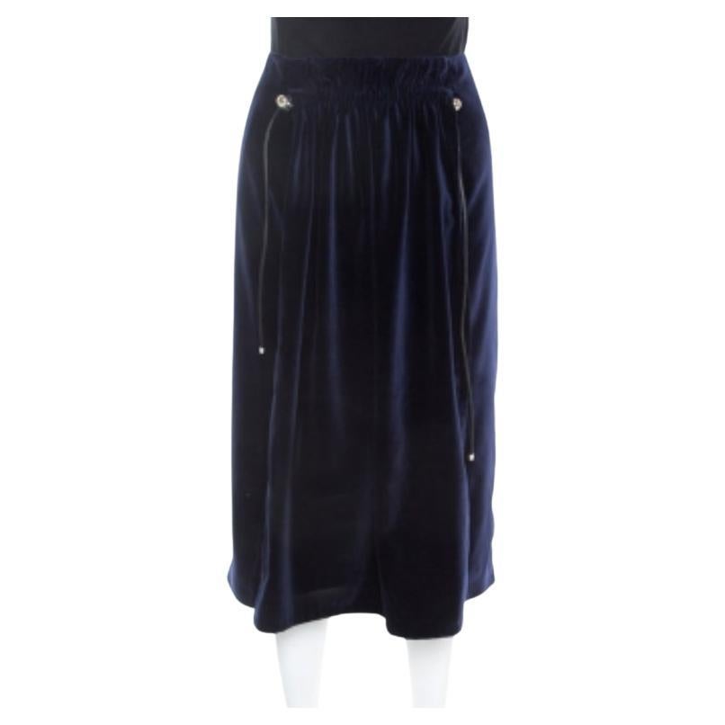Carven Faldas