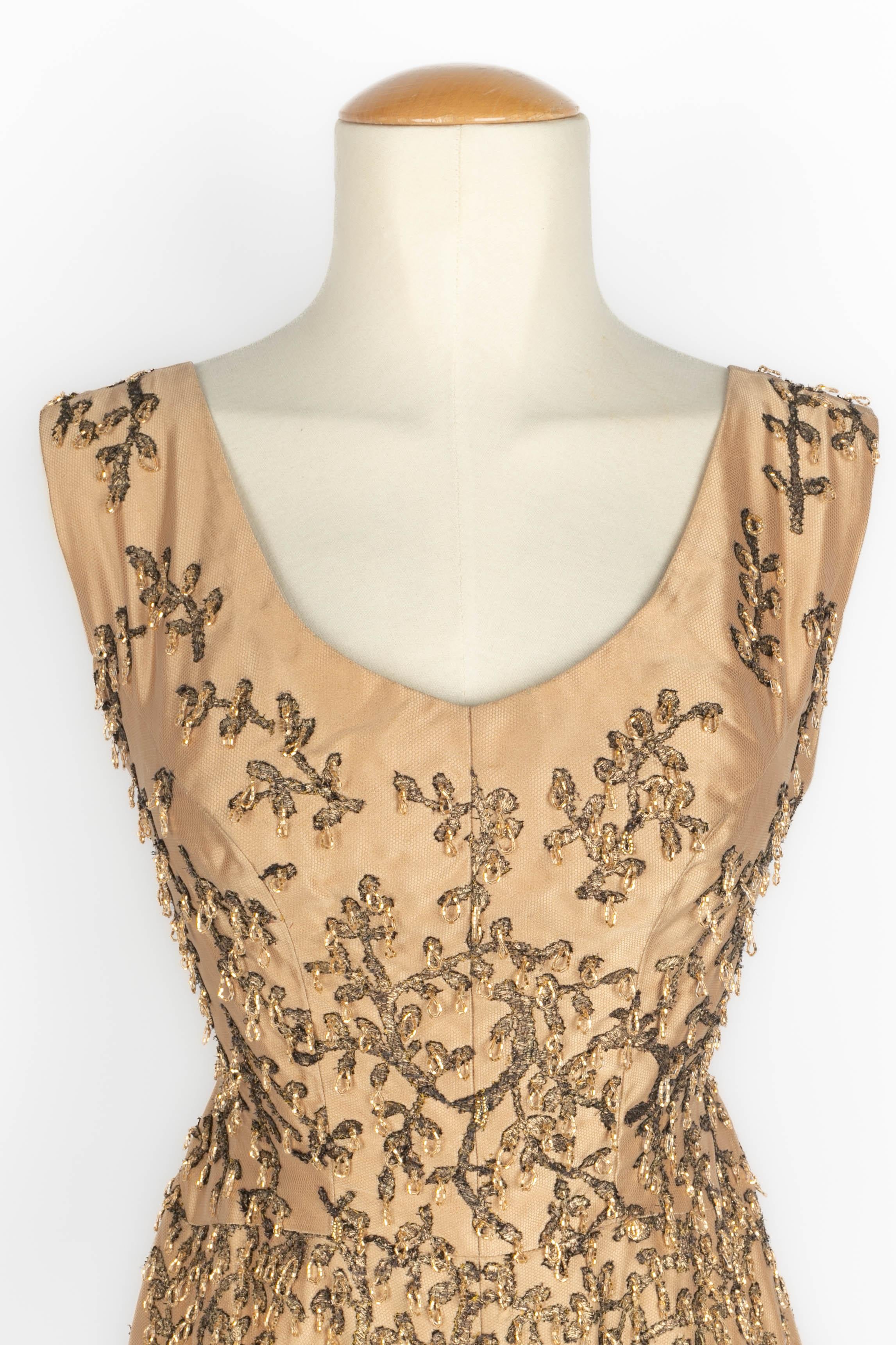 Vestido bordado Carven años 60 Beige en venta