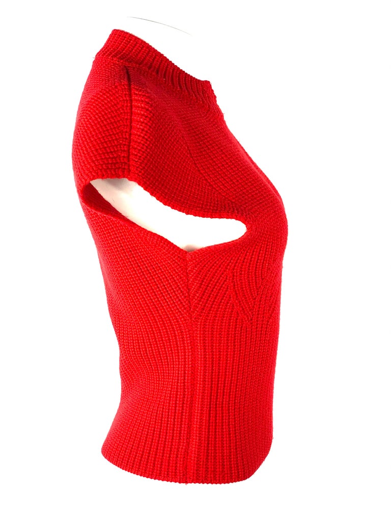Carven Red Wool Knit Sweater Vest, Size Medium For Sale at 1stDibs