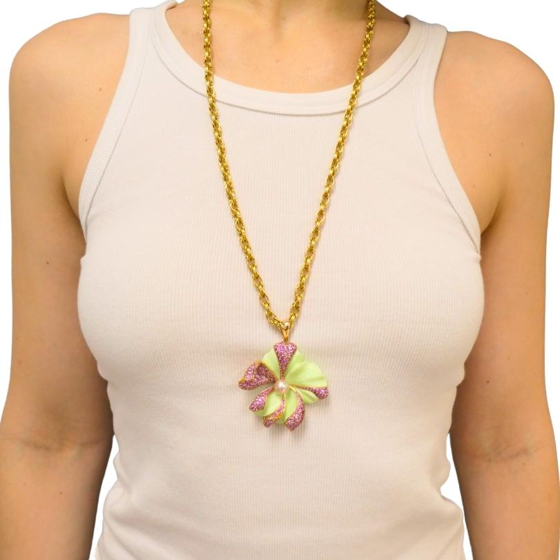 De las mujeres CARVIN FRENCH Crisoprasa Rosa Zafiro Perla Flor Colgante Oro 18k en venta