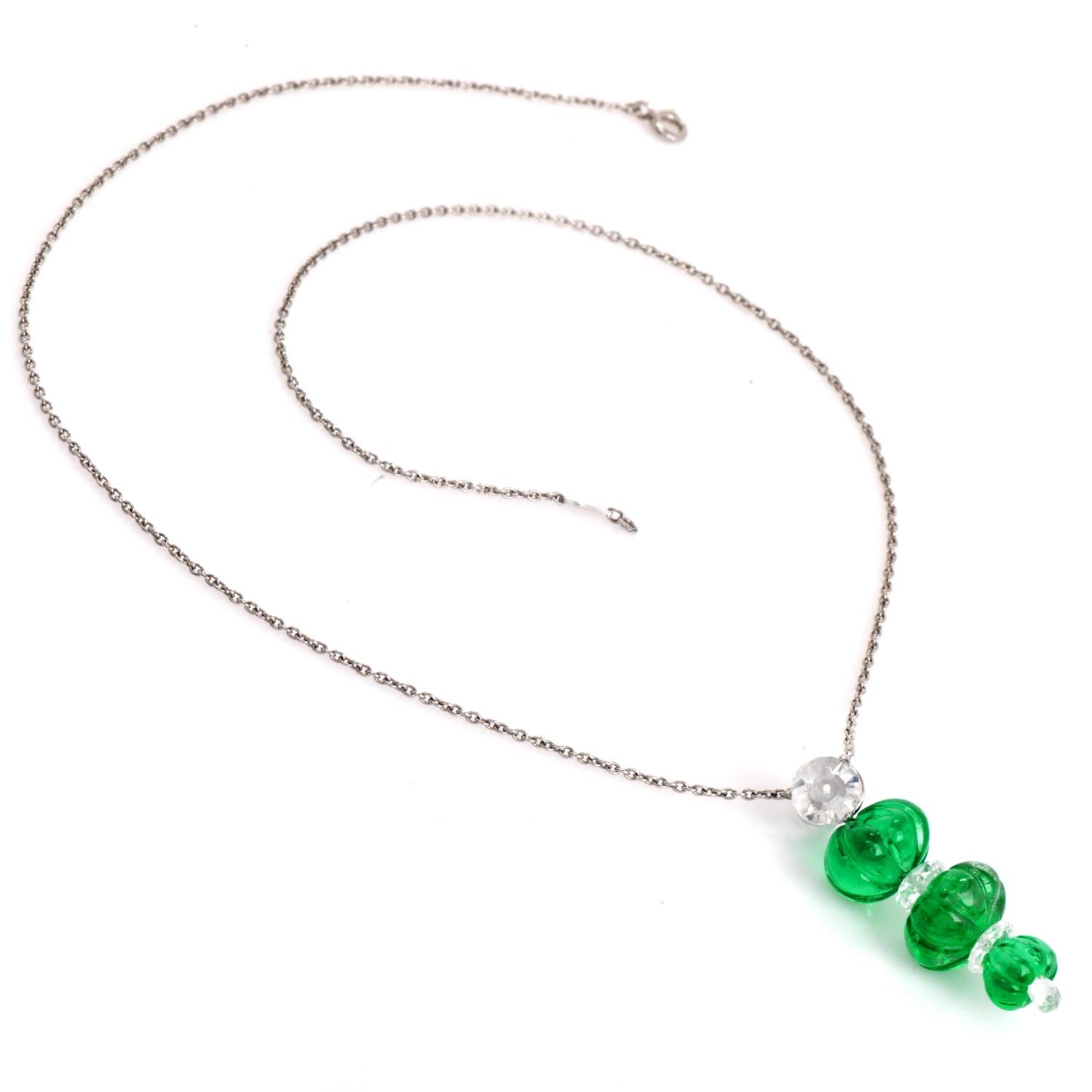 Donna Carvin French Emerald Diamond colombiano  Collana in platino intagliato in vendita