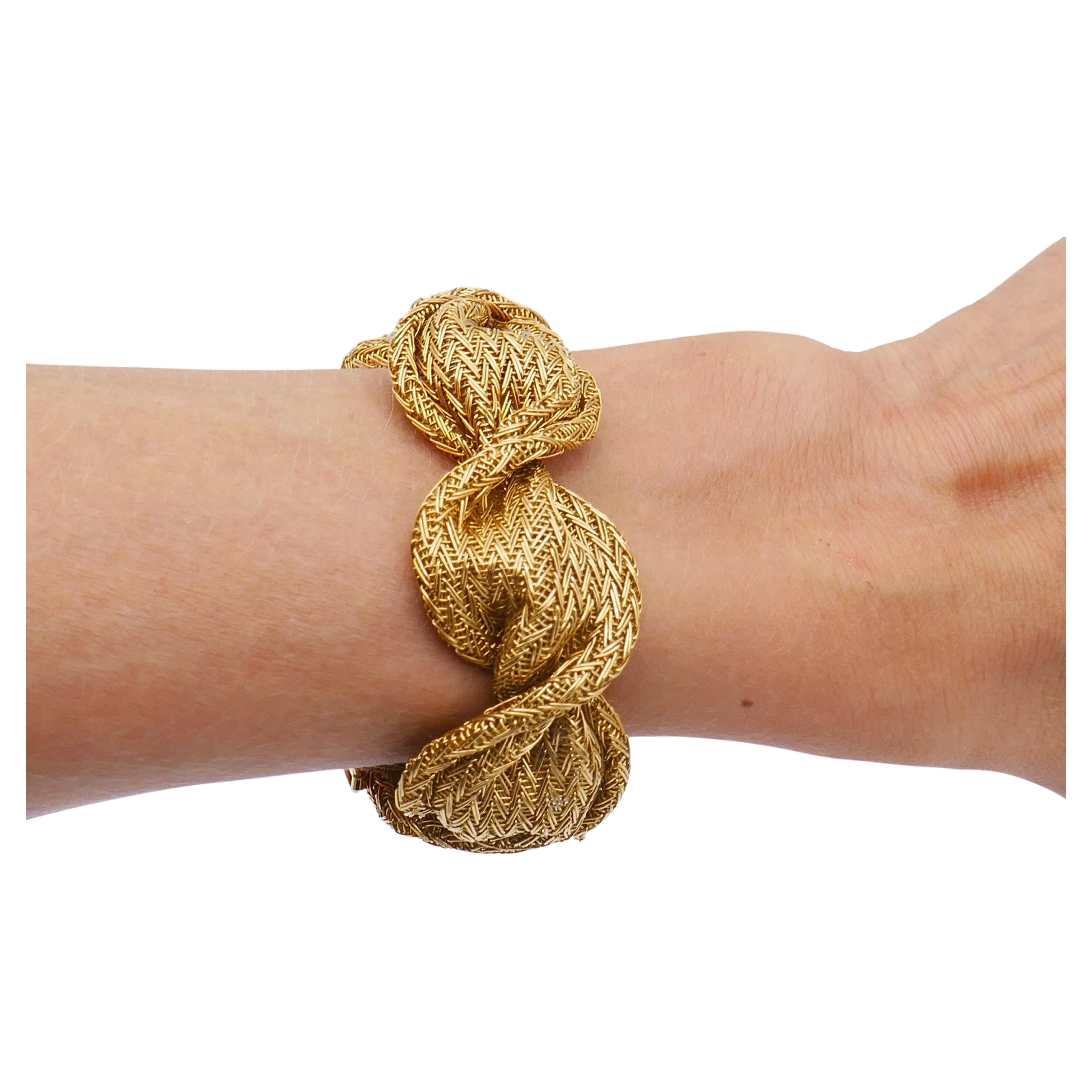 Carvin French Gold Woven Link Bracelet In Excellent Condition In Beverly Hills, CA