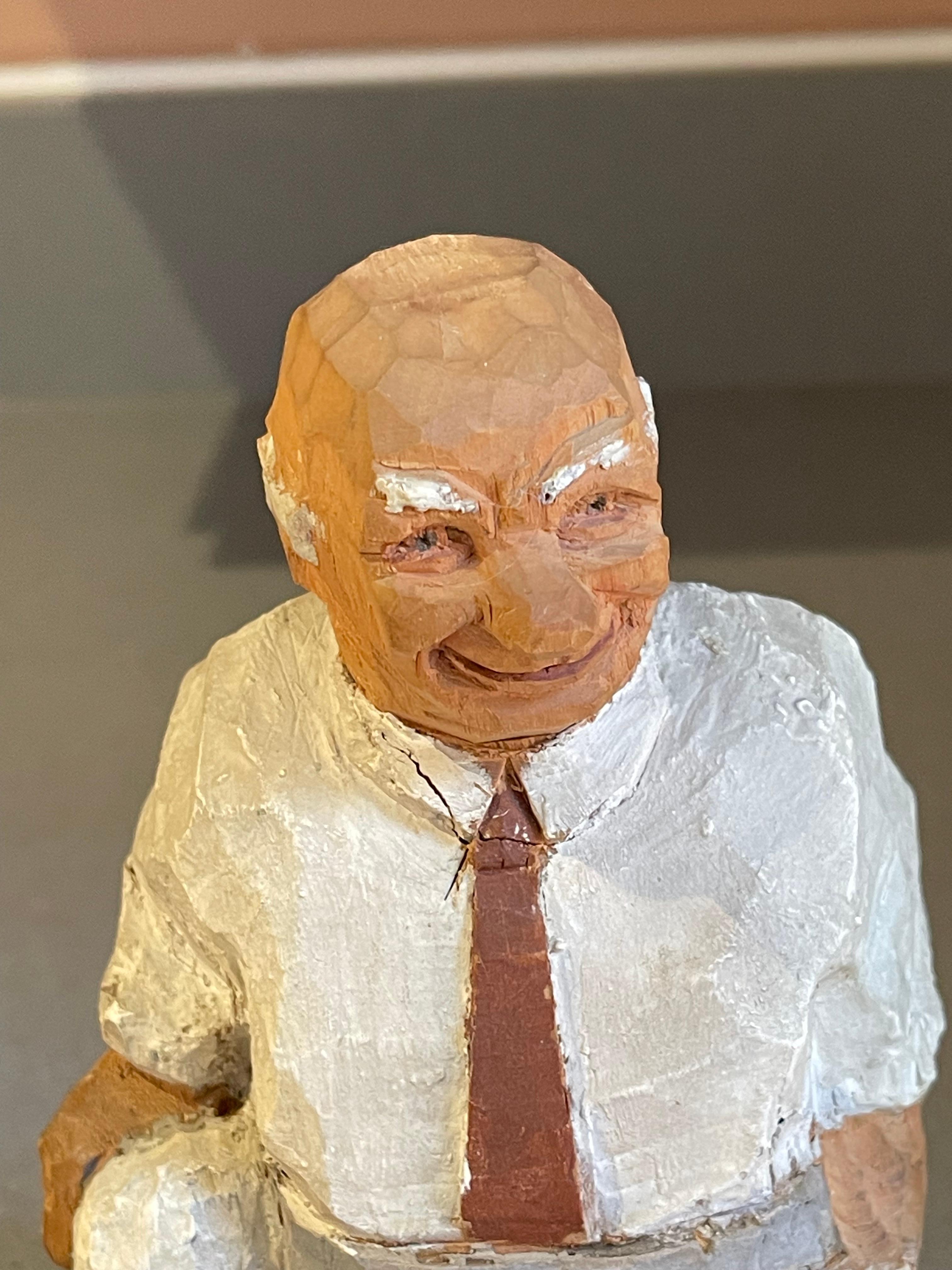 Tallado Esculturas de Madera Hombre Viejo En Blanco Figurilla Decorativa Antigua de Humano en venta 3