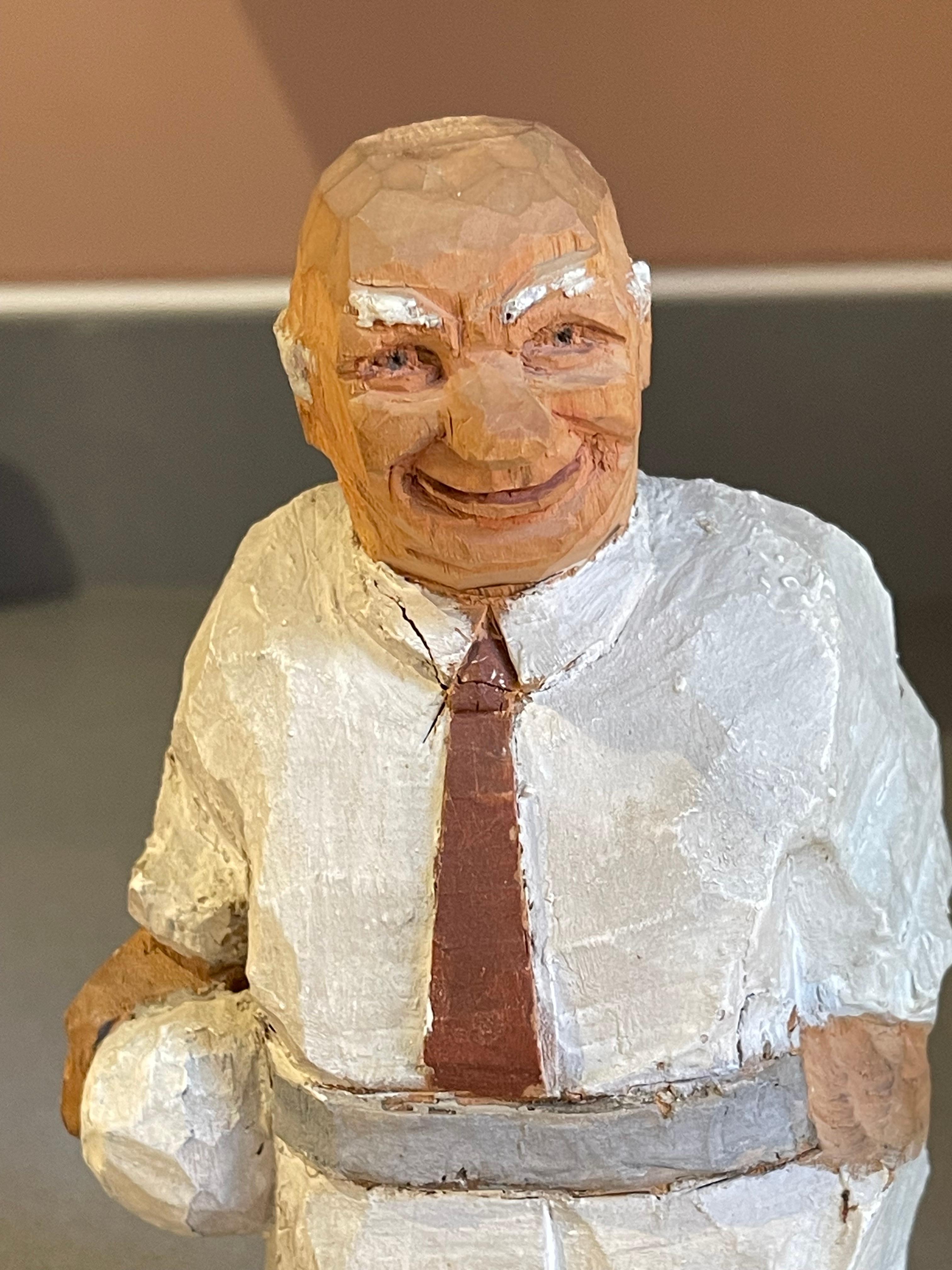 Tallado Esculturas de Madera Hombre Viejo En Blanco Figurilla Decorativa Antigua de Humano en venta 1
