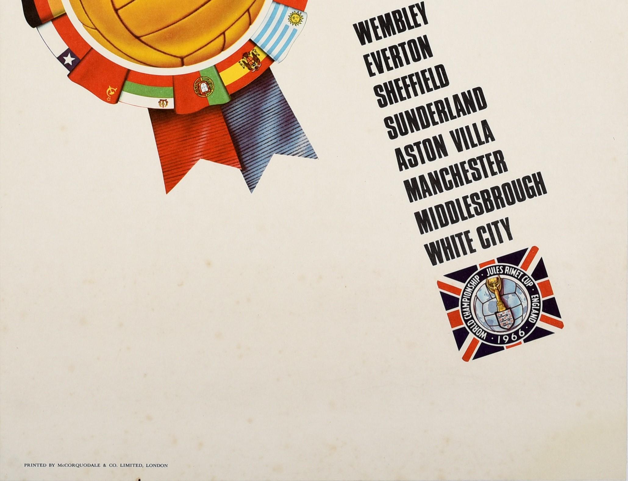 Original-Vintage-Sportplakat 1966, World Cup England, Wembley, Fußballflaggen FIFA (Beige), Print, von Carvosso
