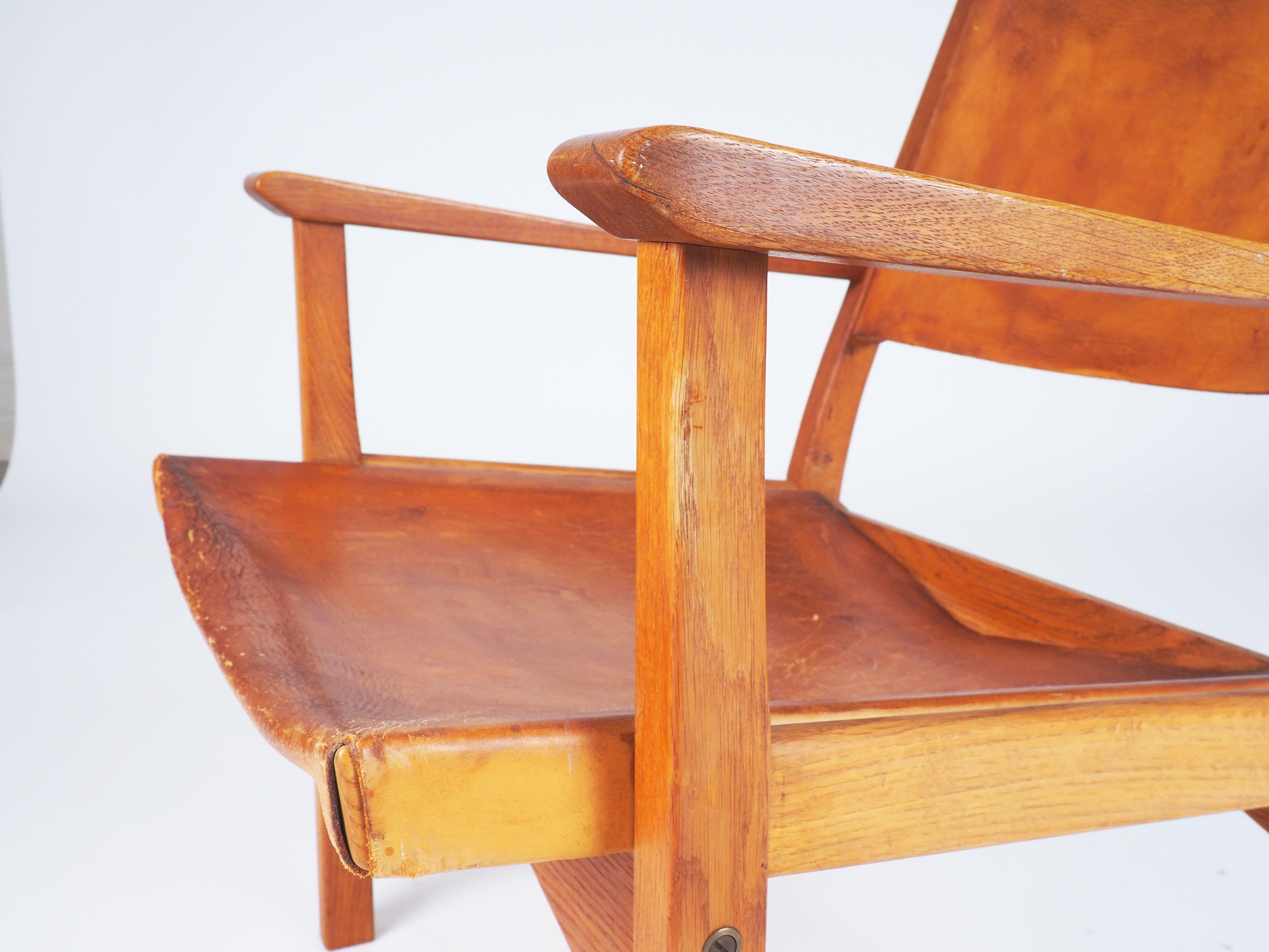 Rare lounge chair by Carl Malmsten and Yngve Ekström. Produced at Yngve Ekströms own factory, Swedese. Oak and patinated leather. Model designed in 1955.