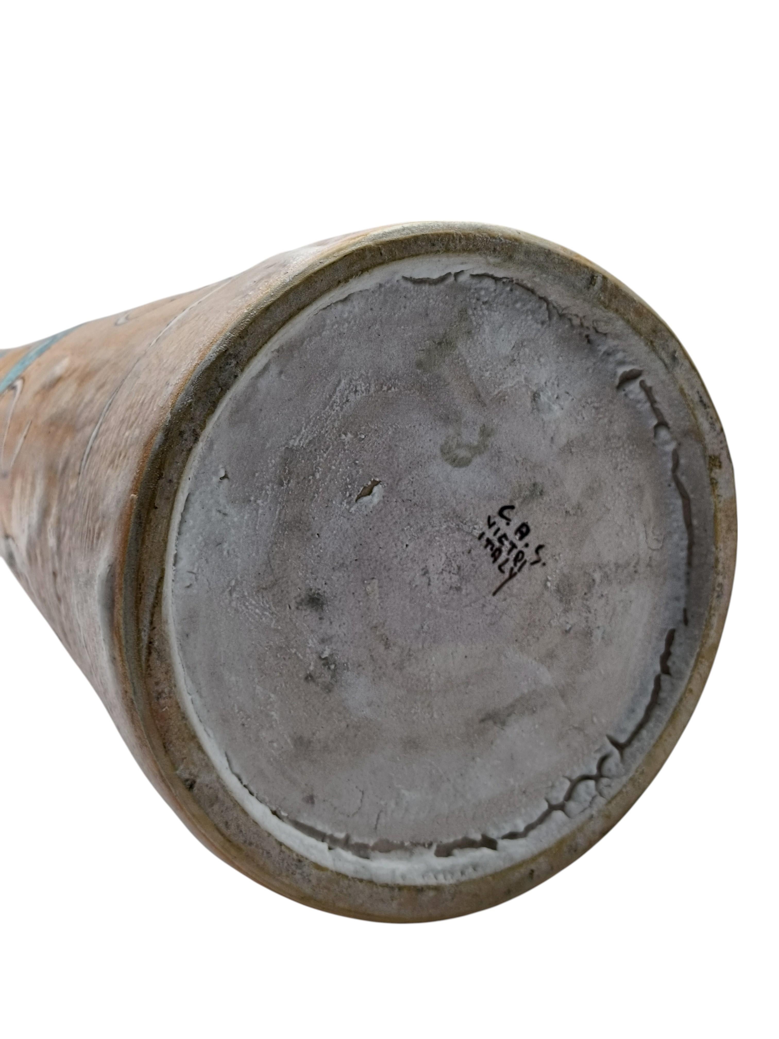 Late 20th Century C.A.S. Vietri Vaso in Terracotta Smaltata Decorato con Motivi Teatrali, 1970s in vendita