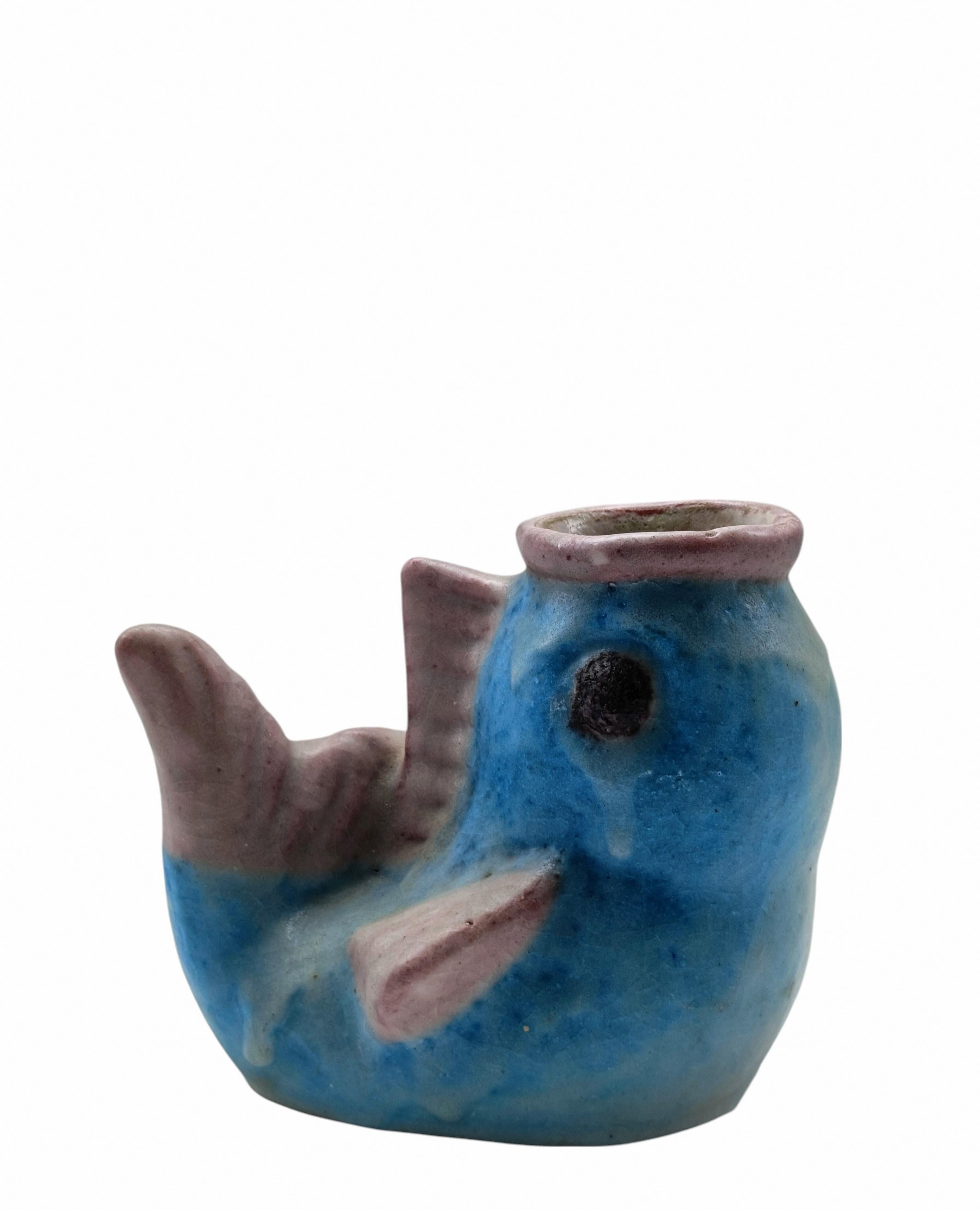 Raro Vaso scultoreo a forma di pesce in ceramica di C.A.S. (Ceramiche Artistiche Solimene) Vietri anni '50 circa. Firmato sotto la base

