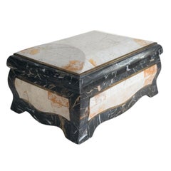 Caja de joyería/vestidor de latón con piedra teselada Casa Bique, 1980