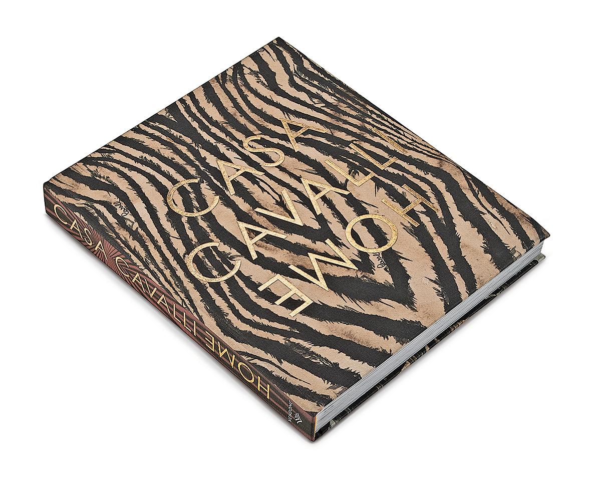 Casa Cavalli Home
By: Cavalli Home
Epilogue by Fausto Puglisi

Walk on the wild side of home decor in this spectacular volume showcasing the unashamedly glamorous fusion of fashion and interiors from luxury Italian brand Roberto Cavalli
Take a deep