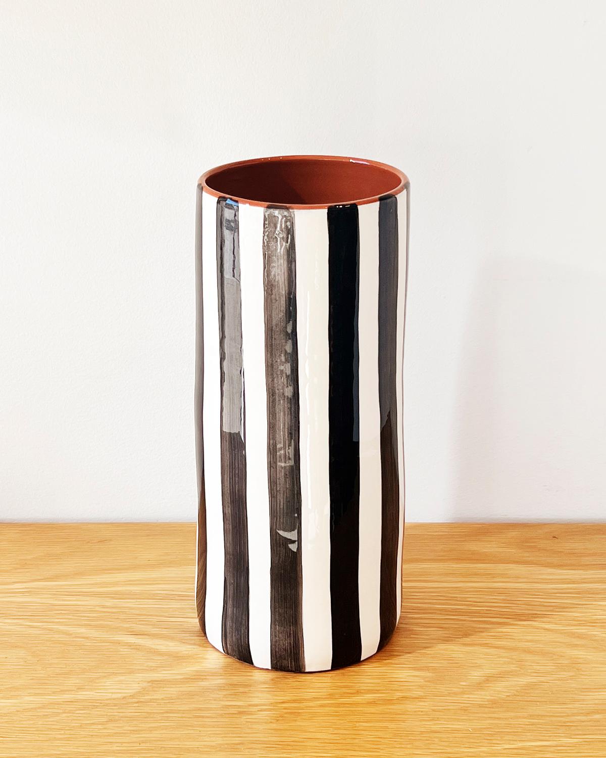 Hand-Painted Casa Cubista Large Bold Stripe Vase in Black and White For Sale