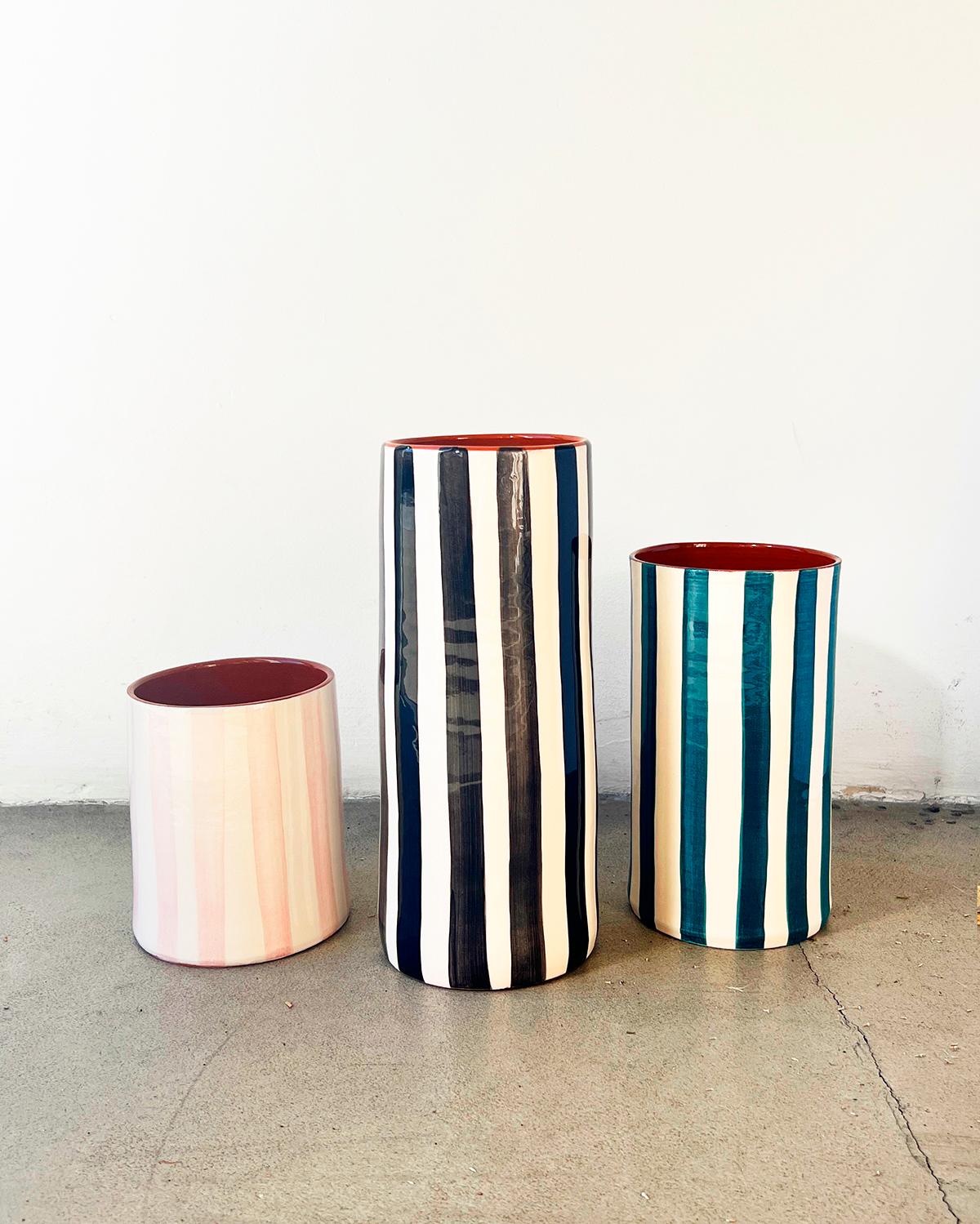 Casa Cubista Small Bold Stripe Handmade Vase in Mauve Pink In New Condition For Sale In West Hollywood, CA