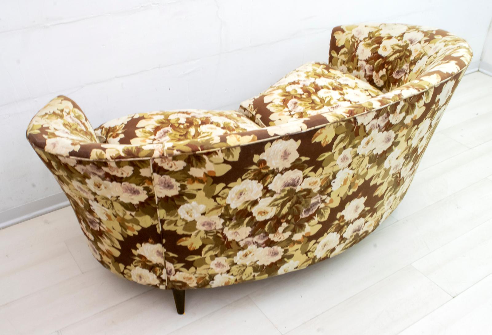 Fabric Casa e Giardino Mid-Century Modern Italian Small Sofa, 1950s