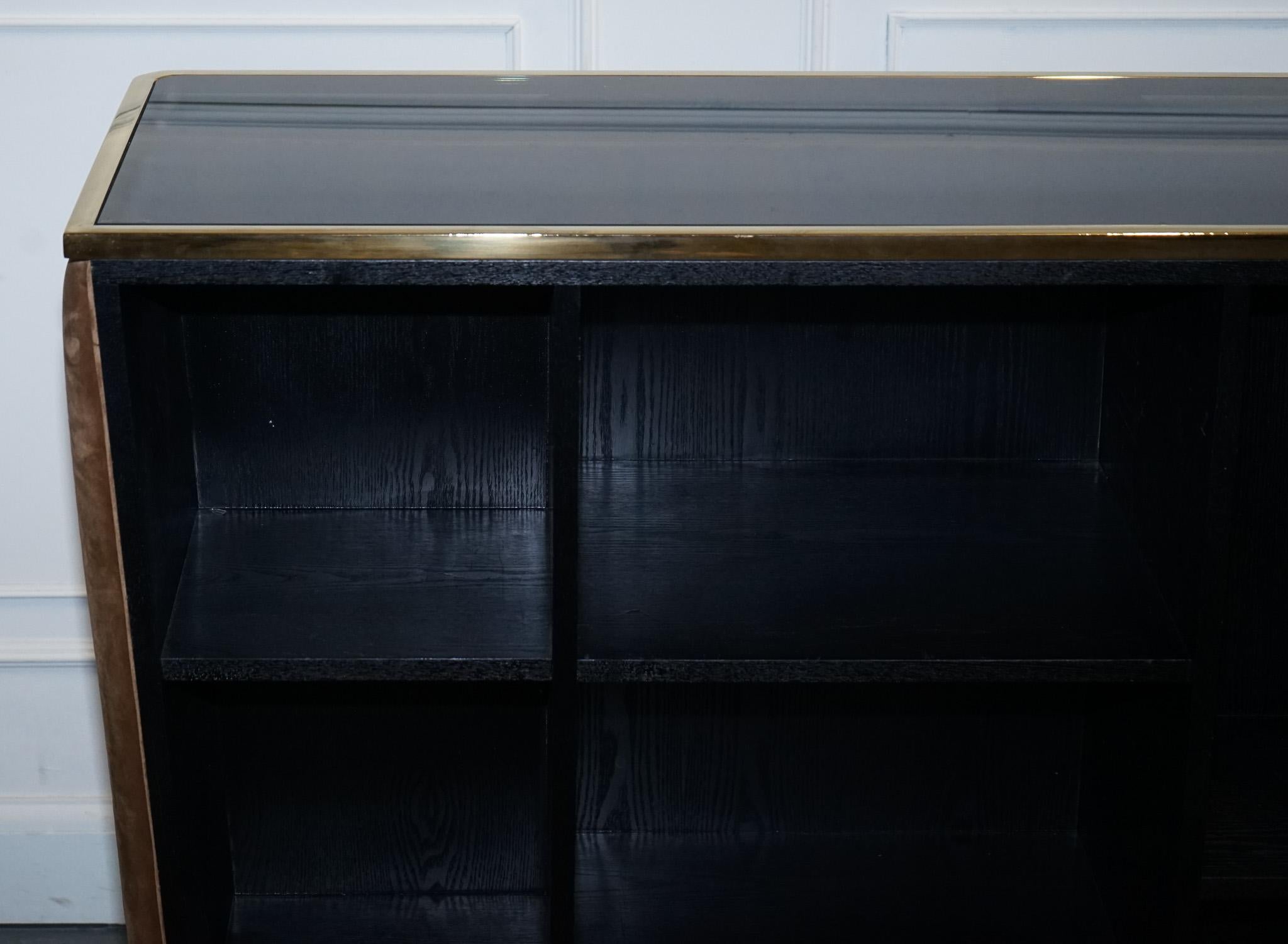 CASA PADRINO LUXURY VELVET MARRON Y ORO BAR CABiNET VIDRIO AHUMADO RRP 2500 Terciopelo