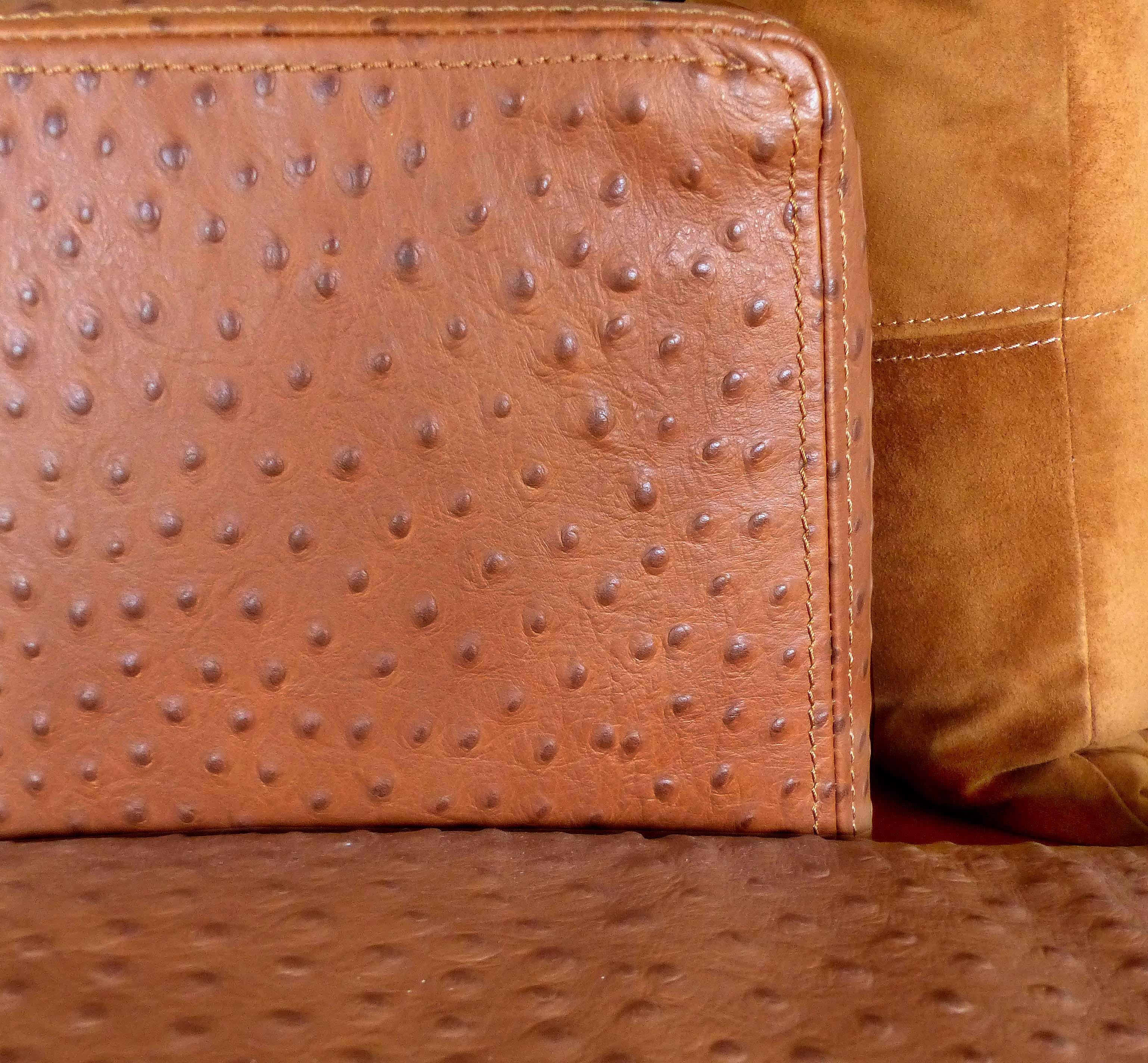 Casa Tonino Lamborghini Pilot Kollektion Sofa aus Leder, Straußenleder und Wildleder (21. Jahrhundert und zeitgenössisch)